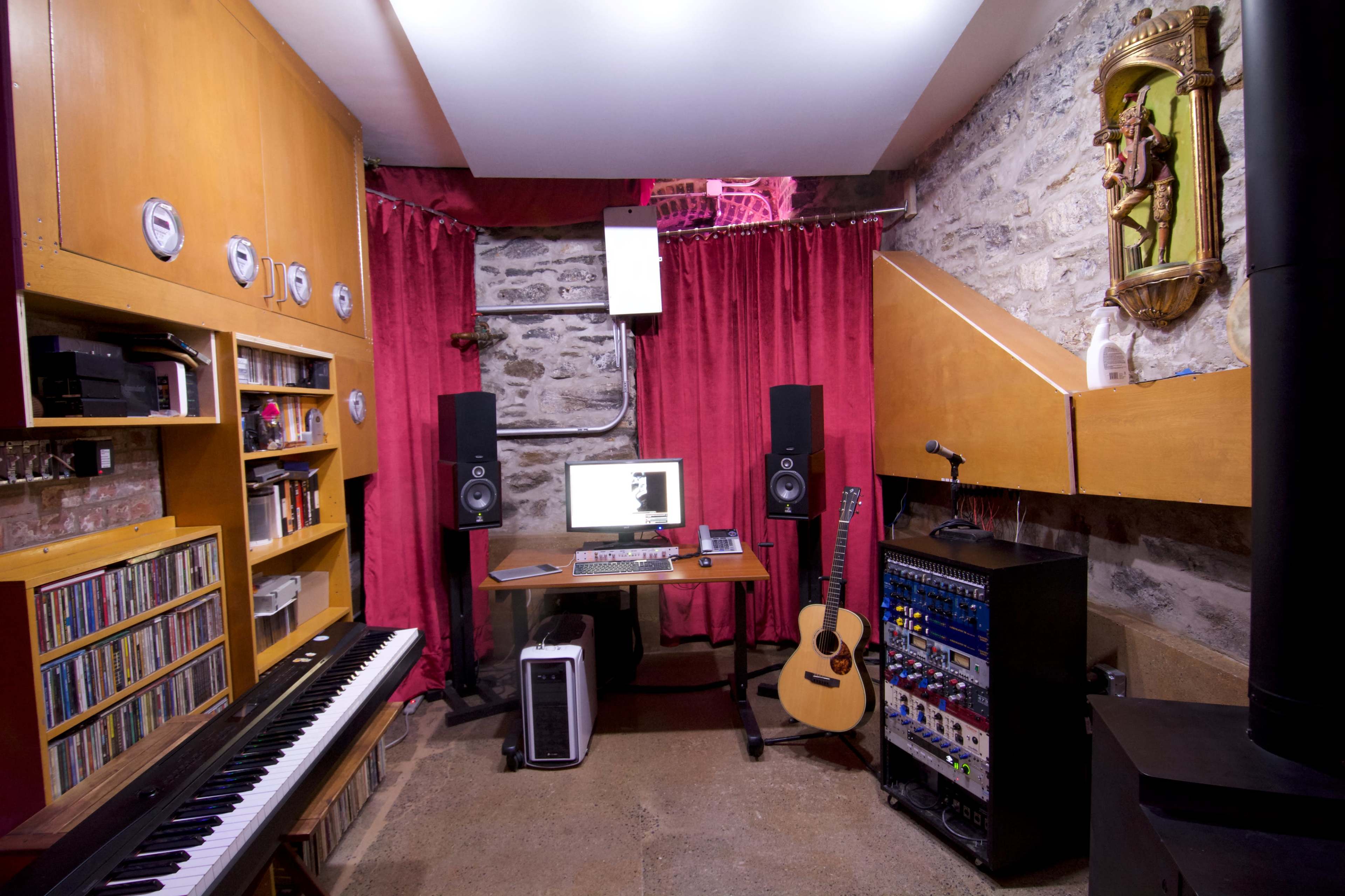 Vibey/Versatile event space - Music, Video, Photo, Meetings. Image in Harlem, New York, NY