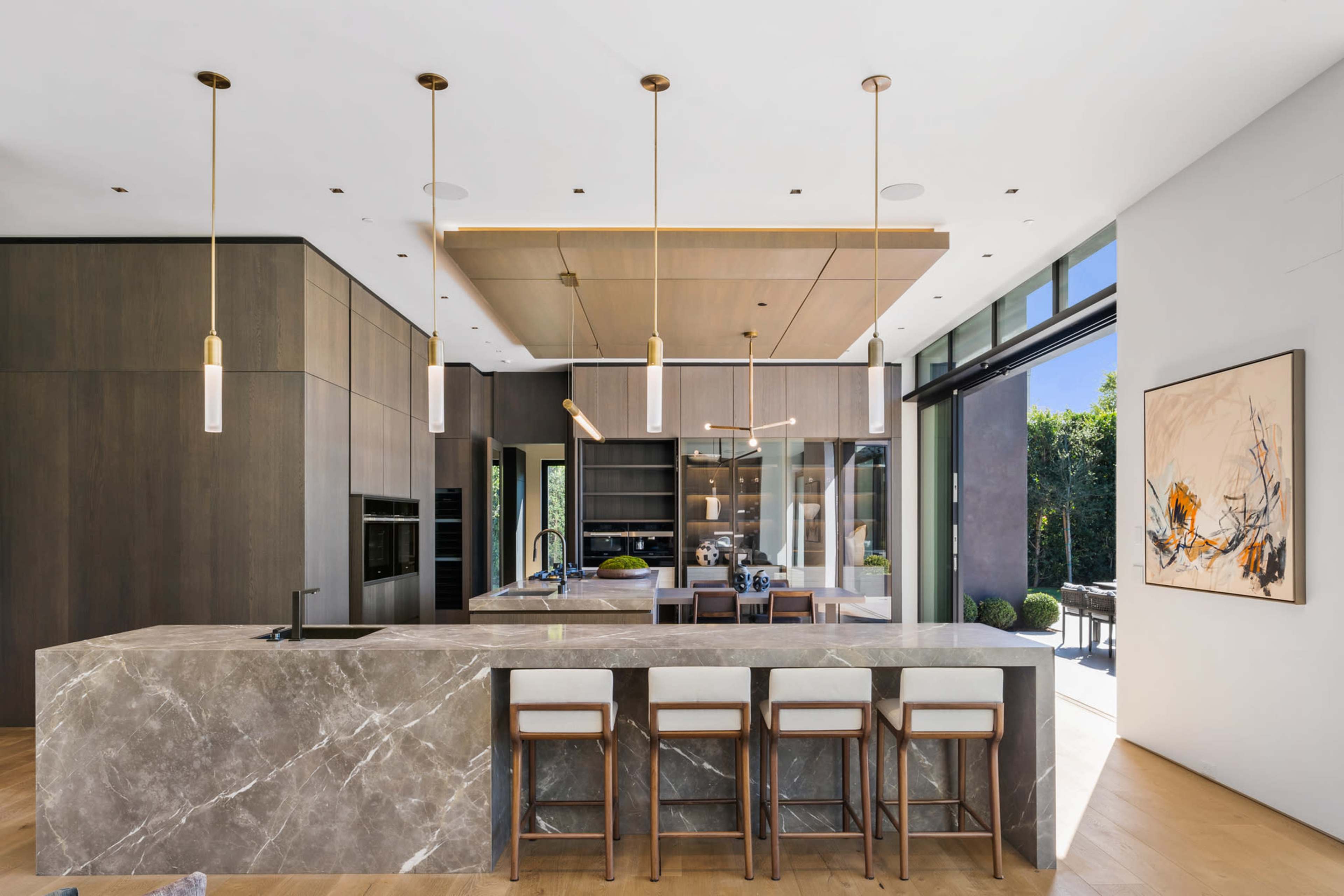Forza Modern - Suburban High Tech Estate Image in Beverly Glen, Los Angeles, CA