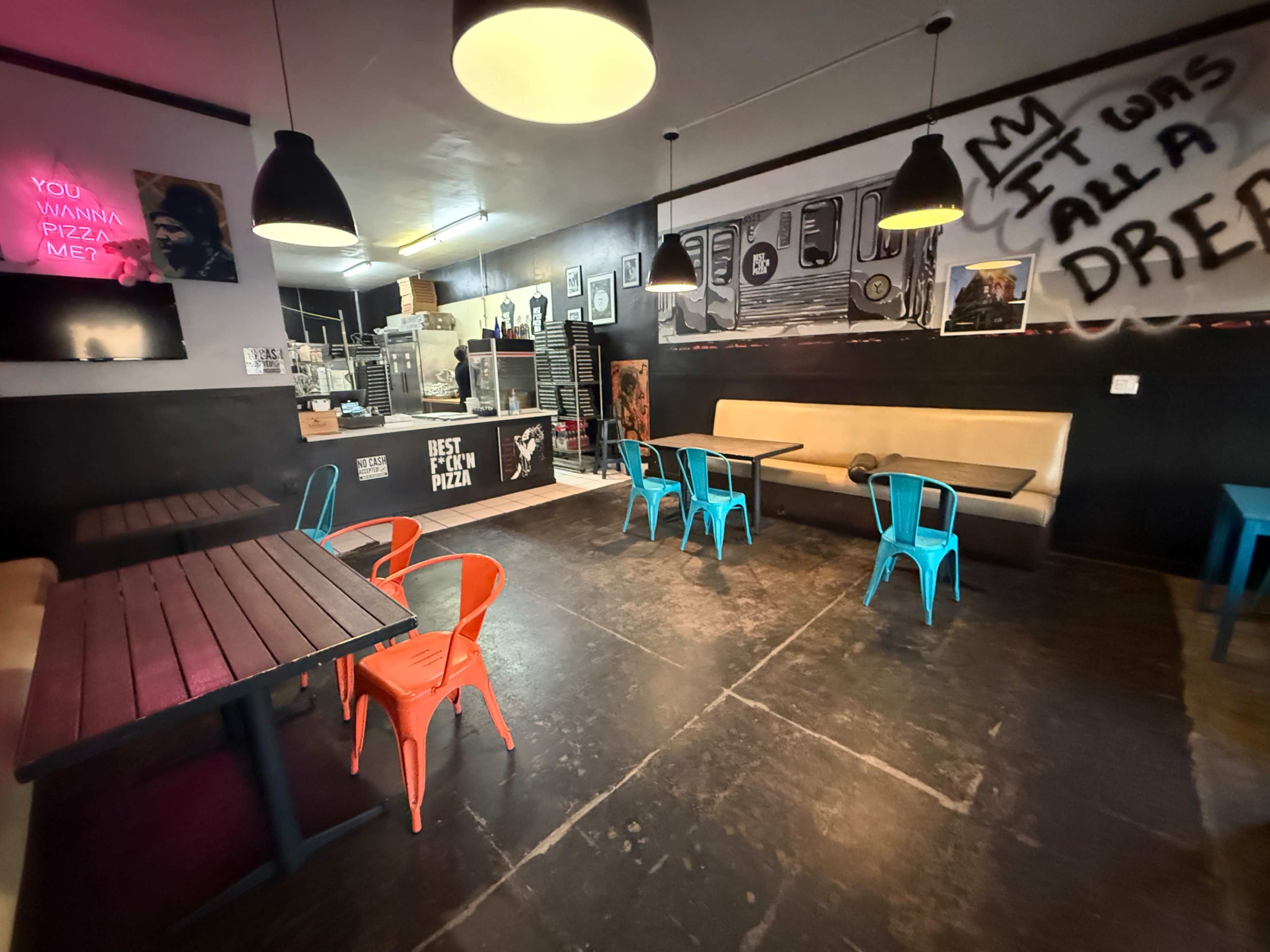 Raw NYC-Style Punk Pizzeria Image in Central LA, Los Angeles, CA