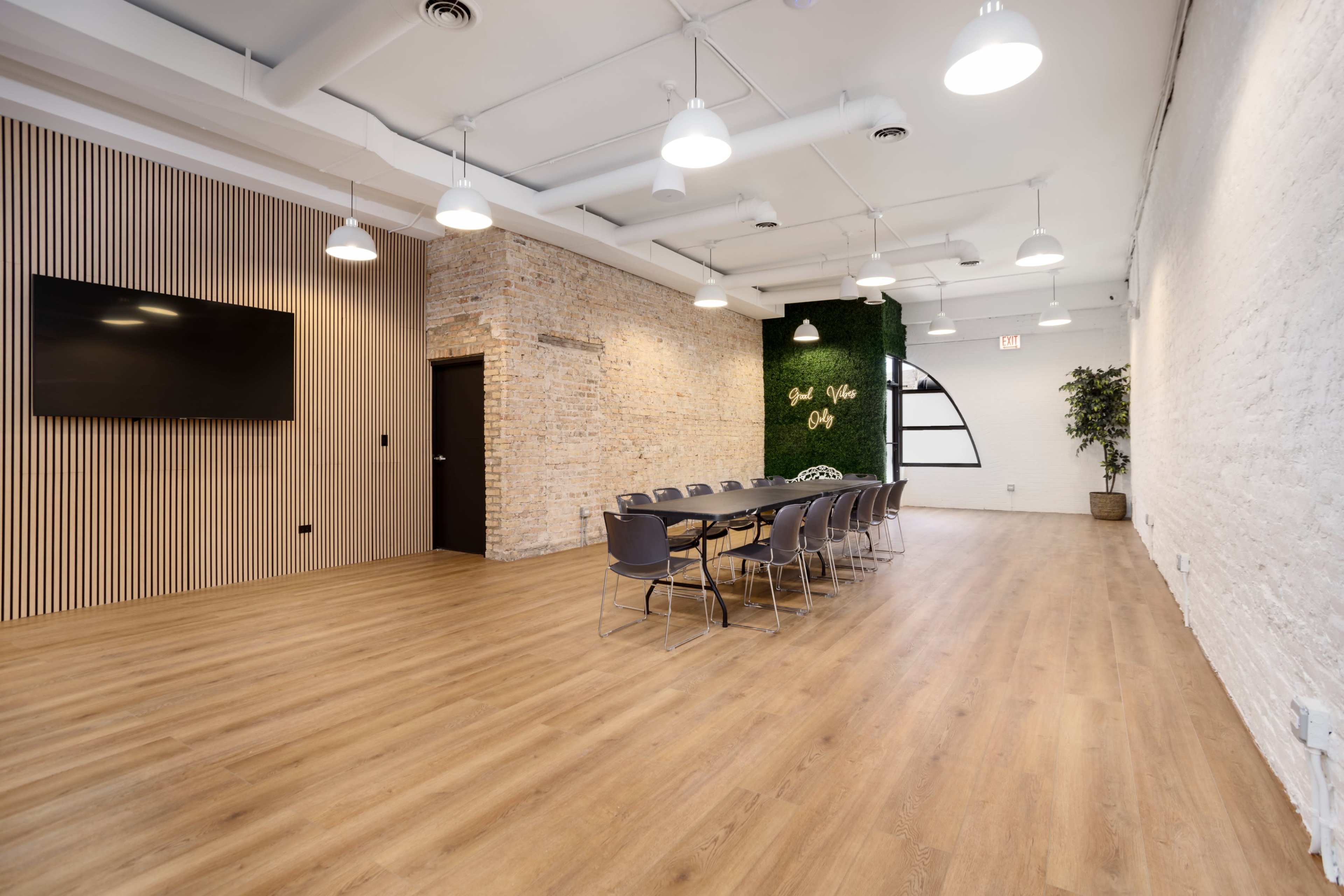 The Portage Park Venue: Meetings & Workshops Image in Portage Park, Chicago, IL