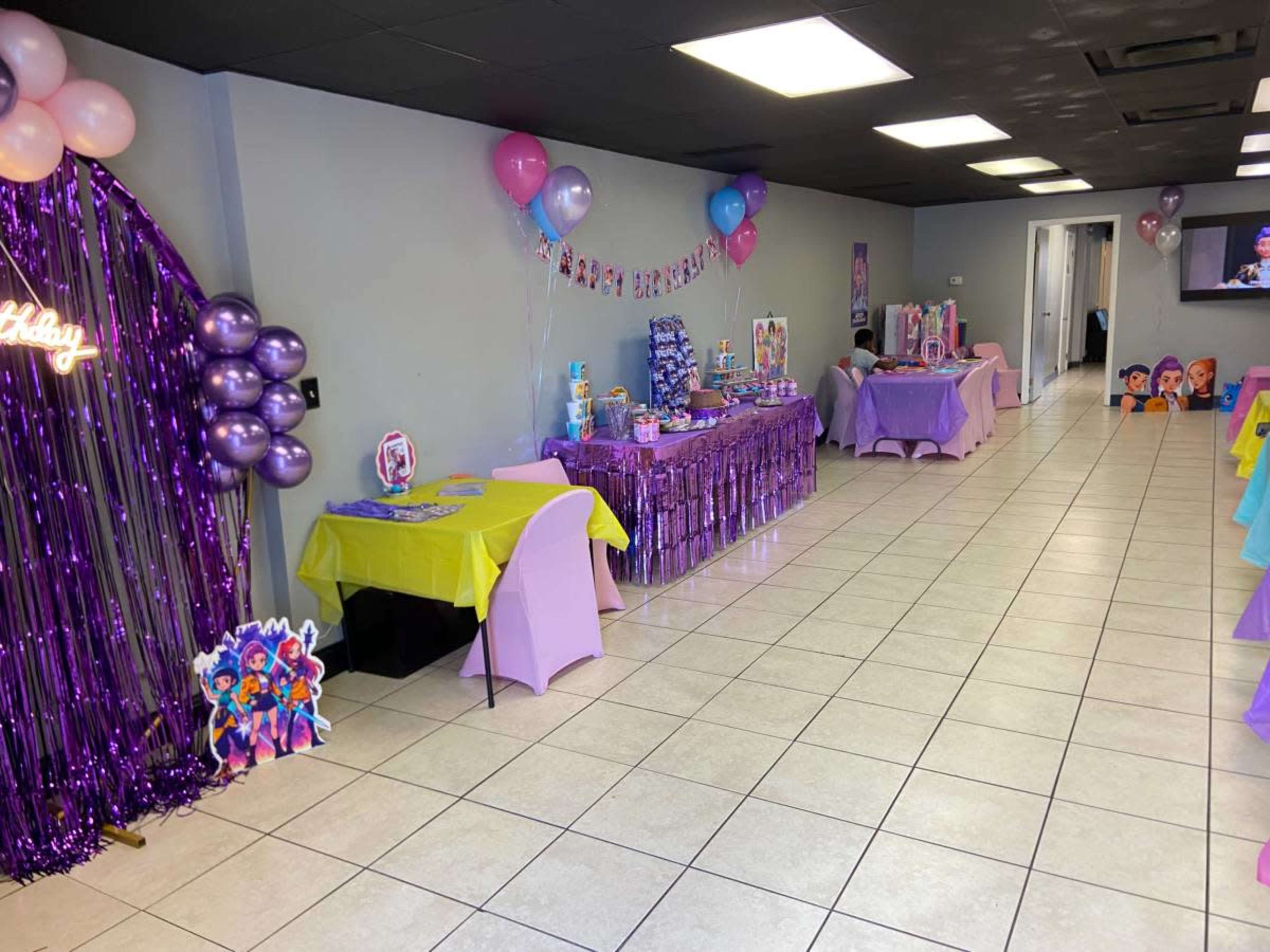 Comma Club Events Image in North Collinwood, Euclid, OH