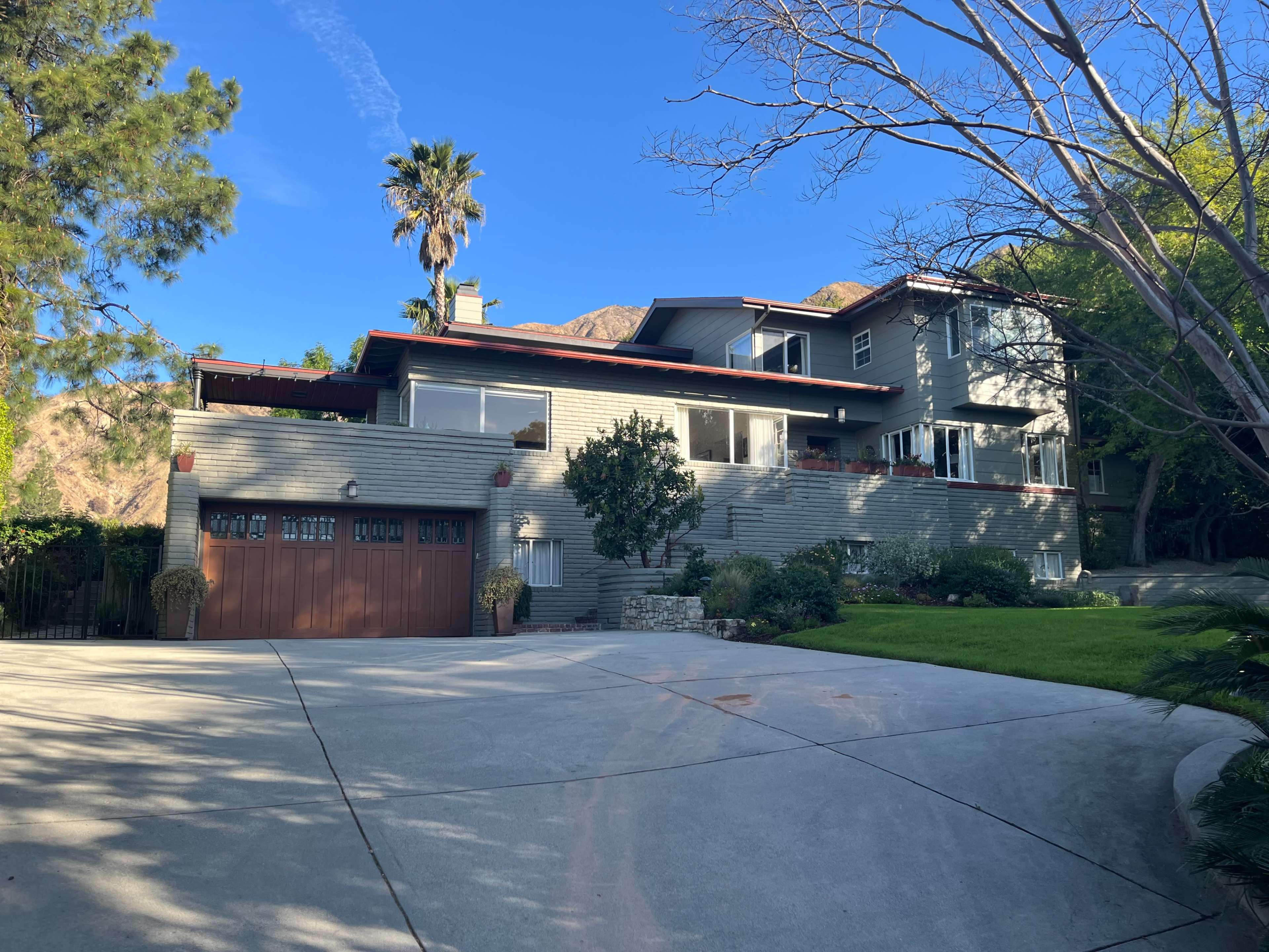 Handsome hilltop residence Image in Sierra Madre, Sierra Madre, CA