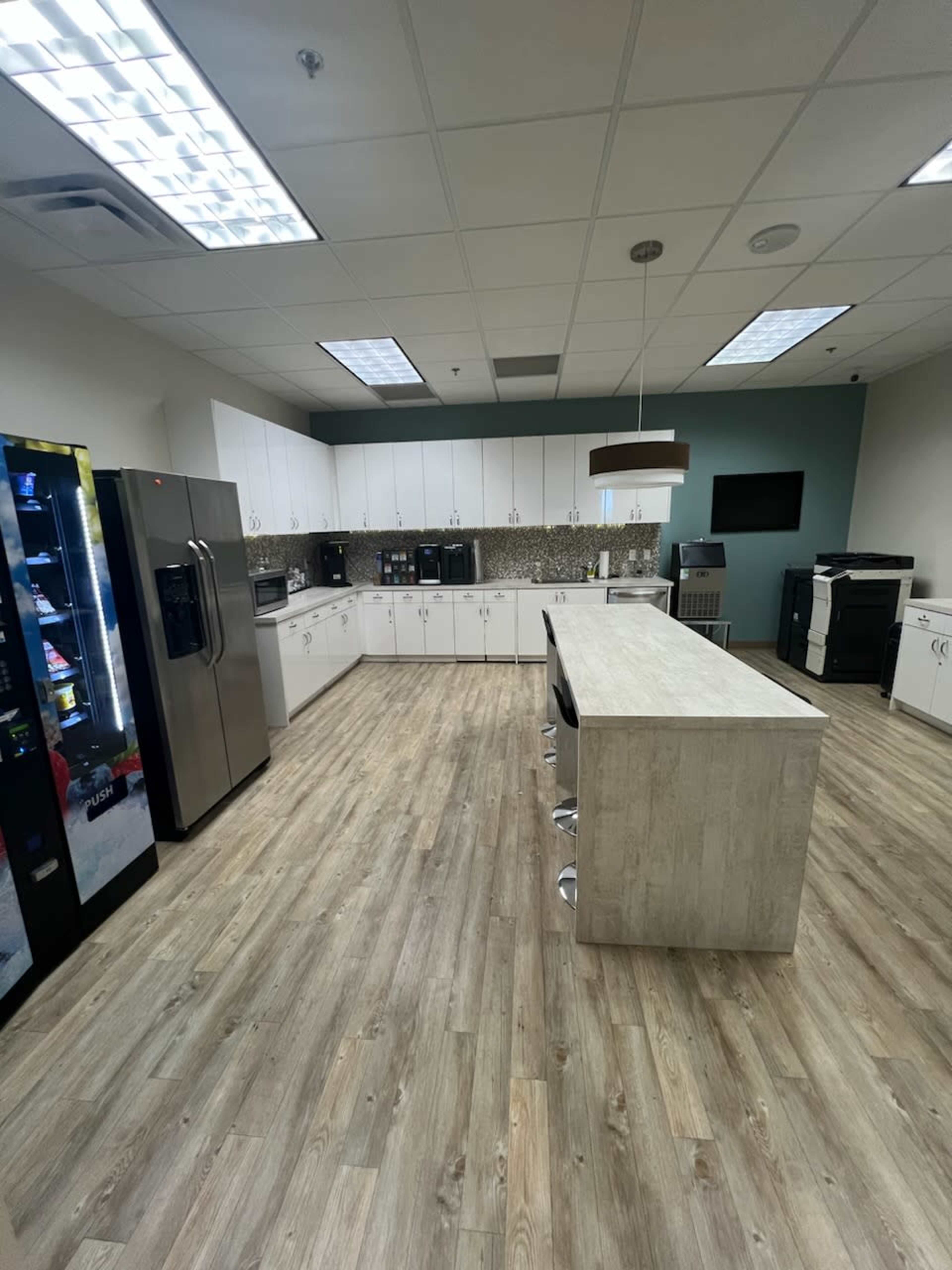 8 Person Conference Room Image in Allen, Allen, TX