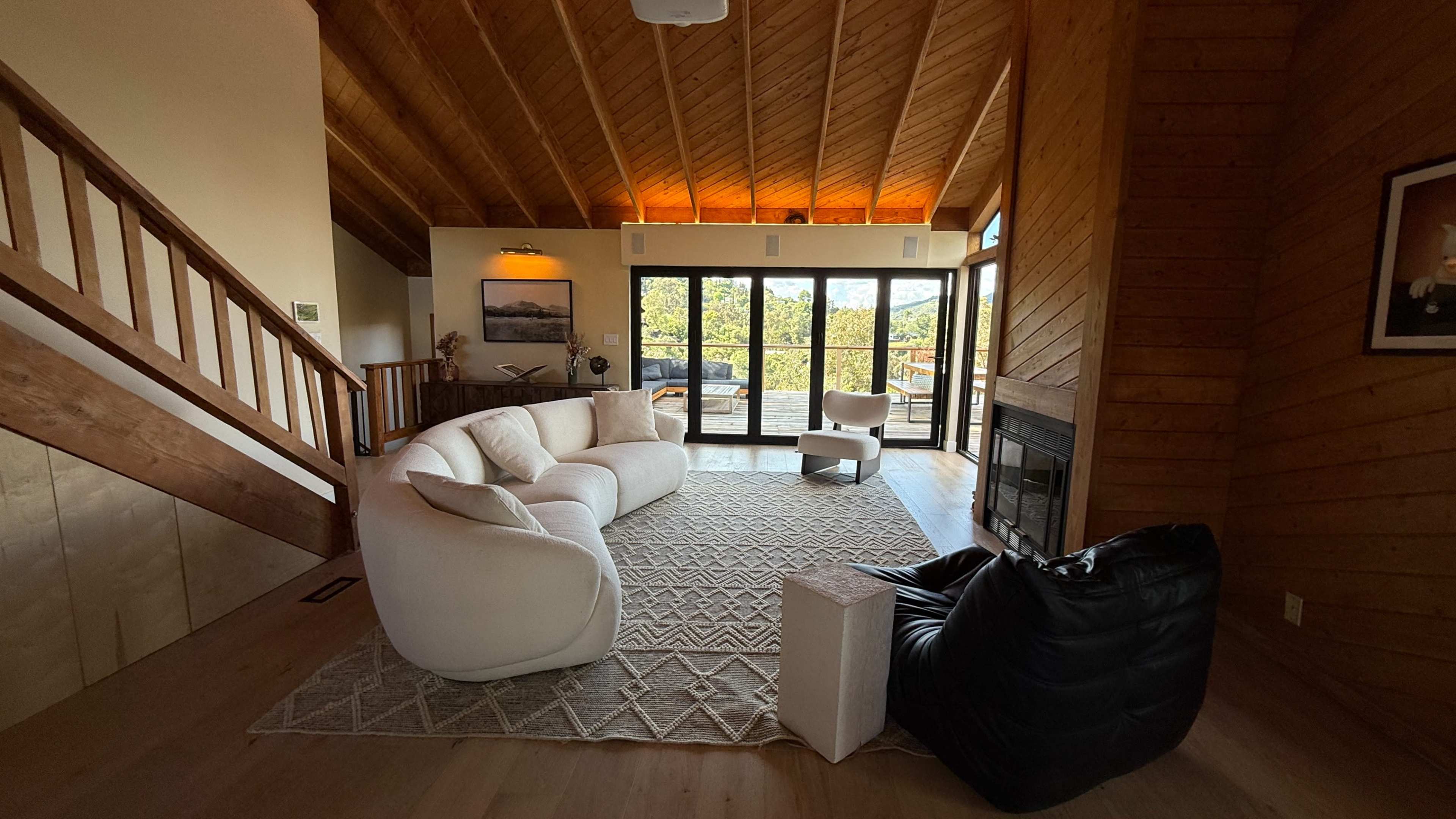 Topanga House – A Breathtaking Filming & Photography Location Image in Fernwood, Topanga, CA