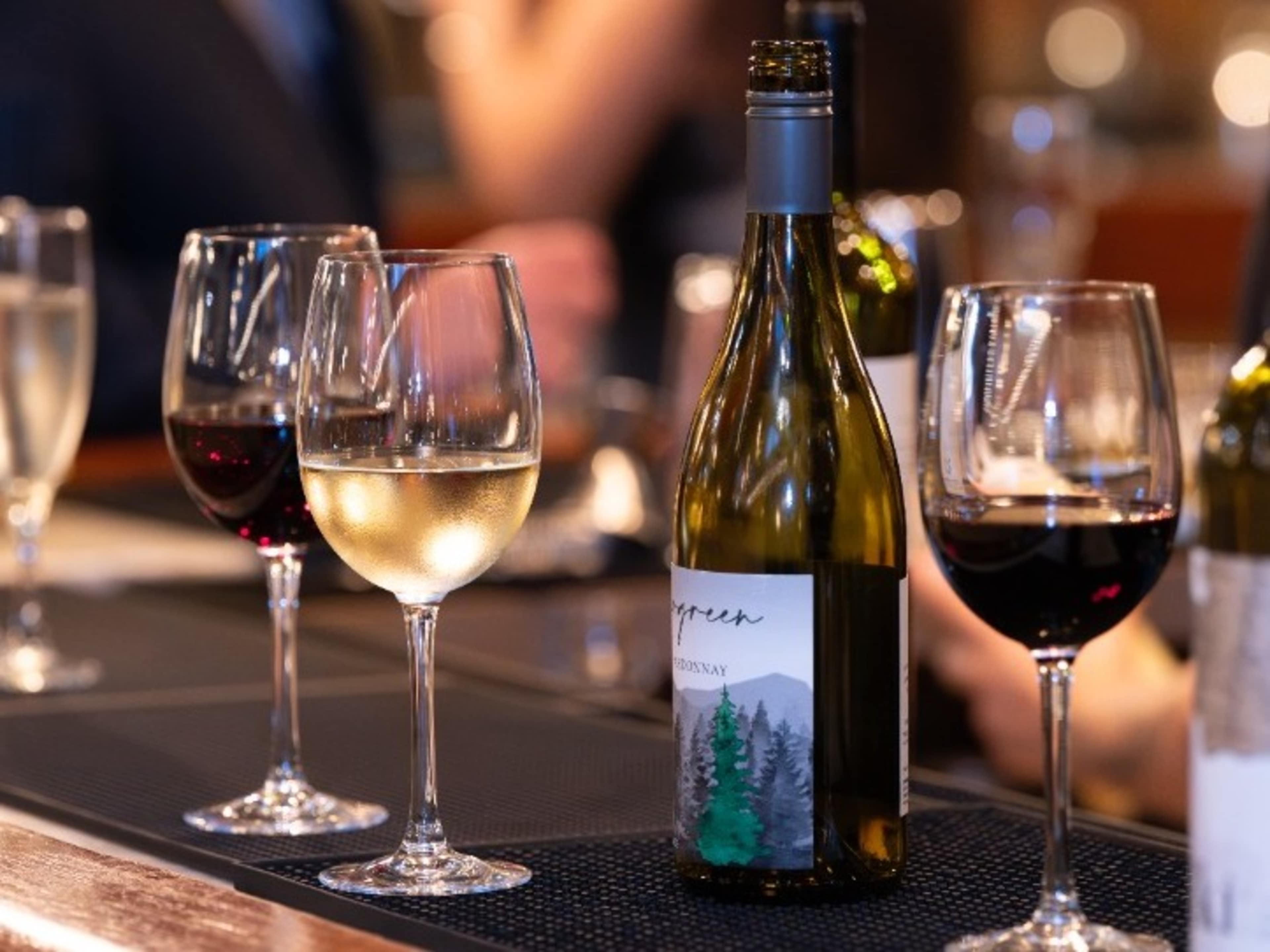 Beer/Wine/Bubbles Bar