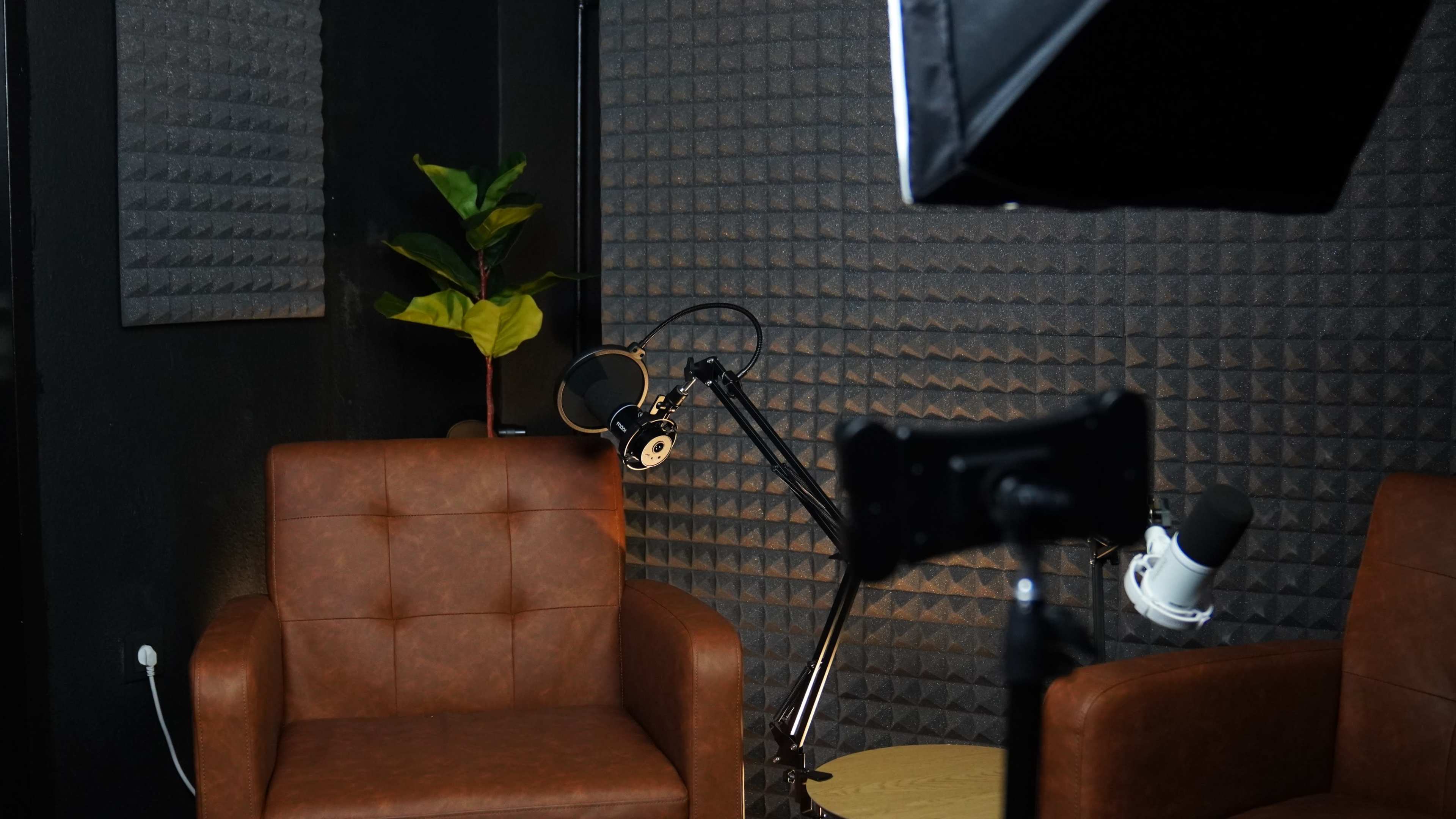 Podcast / Video / Musik Aufnahmestudio zentral in Berlin in einem ruhigen Hinterhof Bild in Kreuzberg, Berlin, 