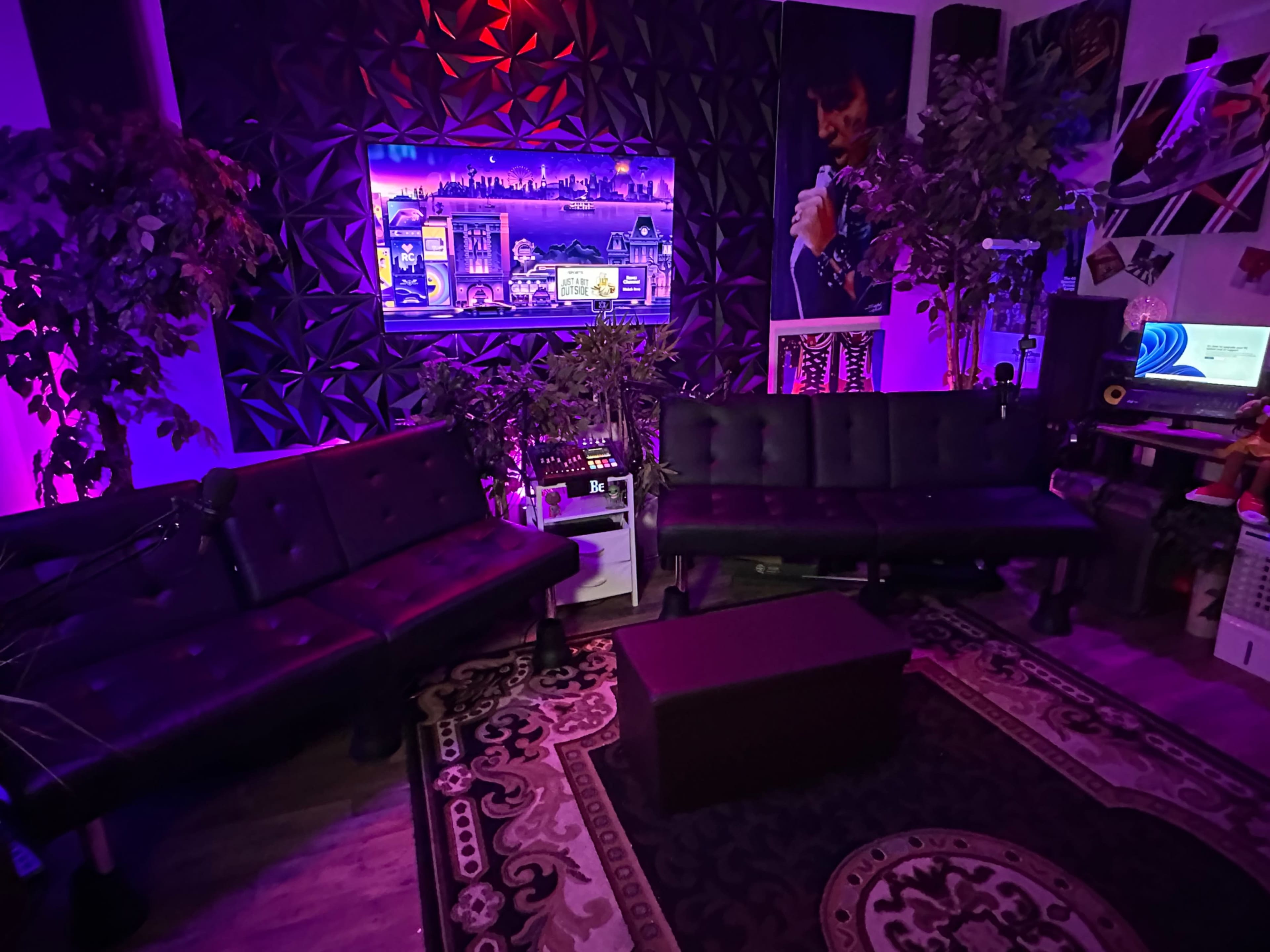 Ghostspace Labs | Creative Content Creator Studio Space (HD VIDEO ...