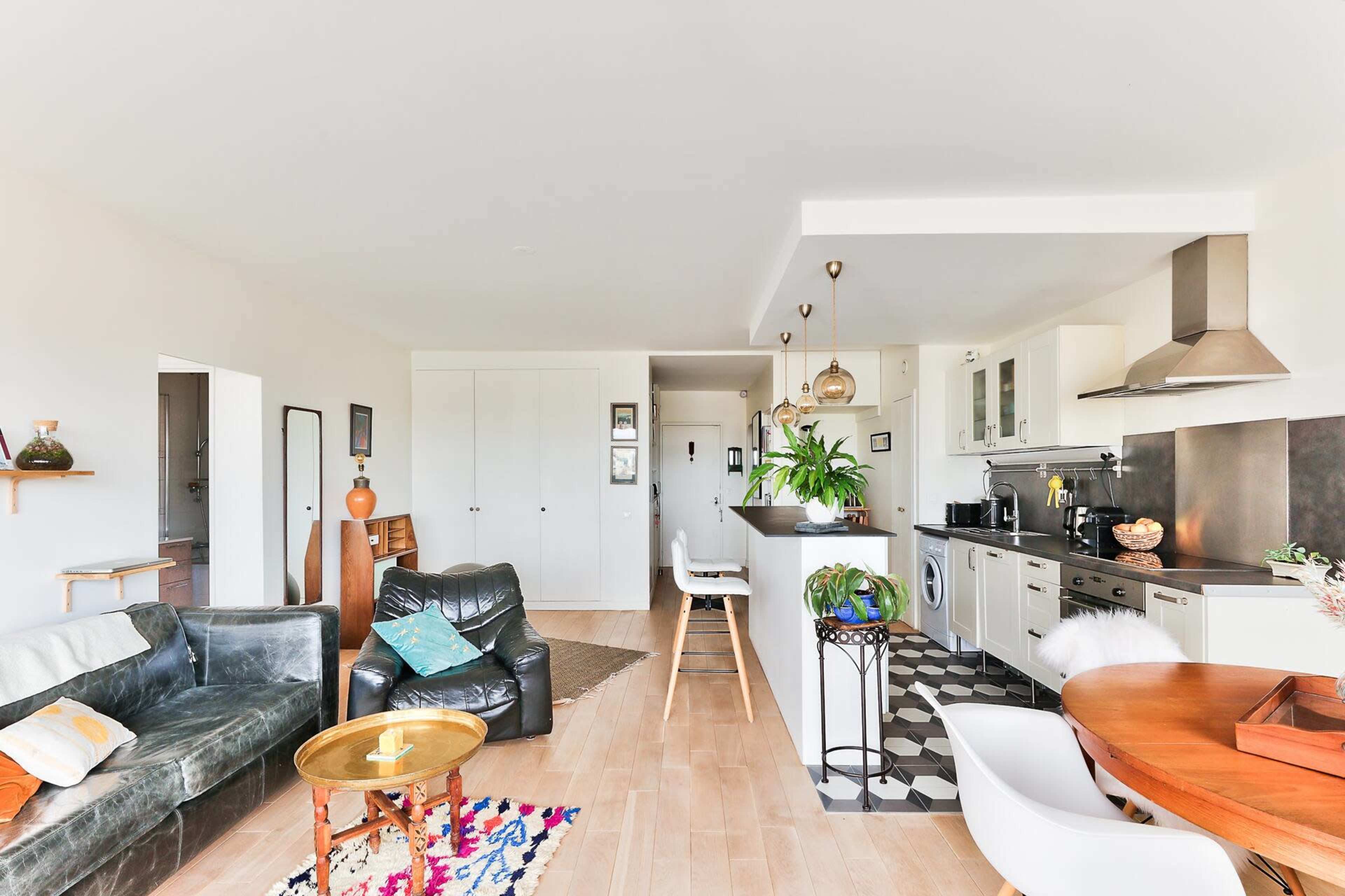 Appartement lumineux avec vue panoramique sur Paris Image in Amérique, Paris, 