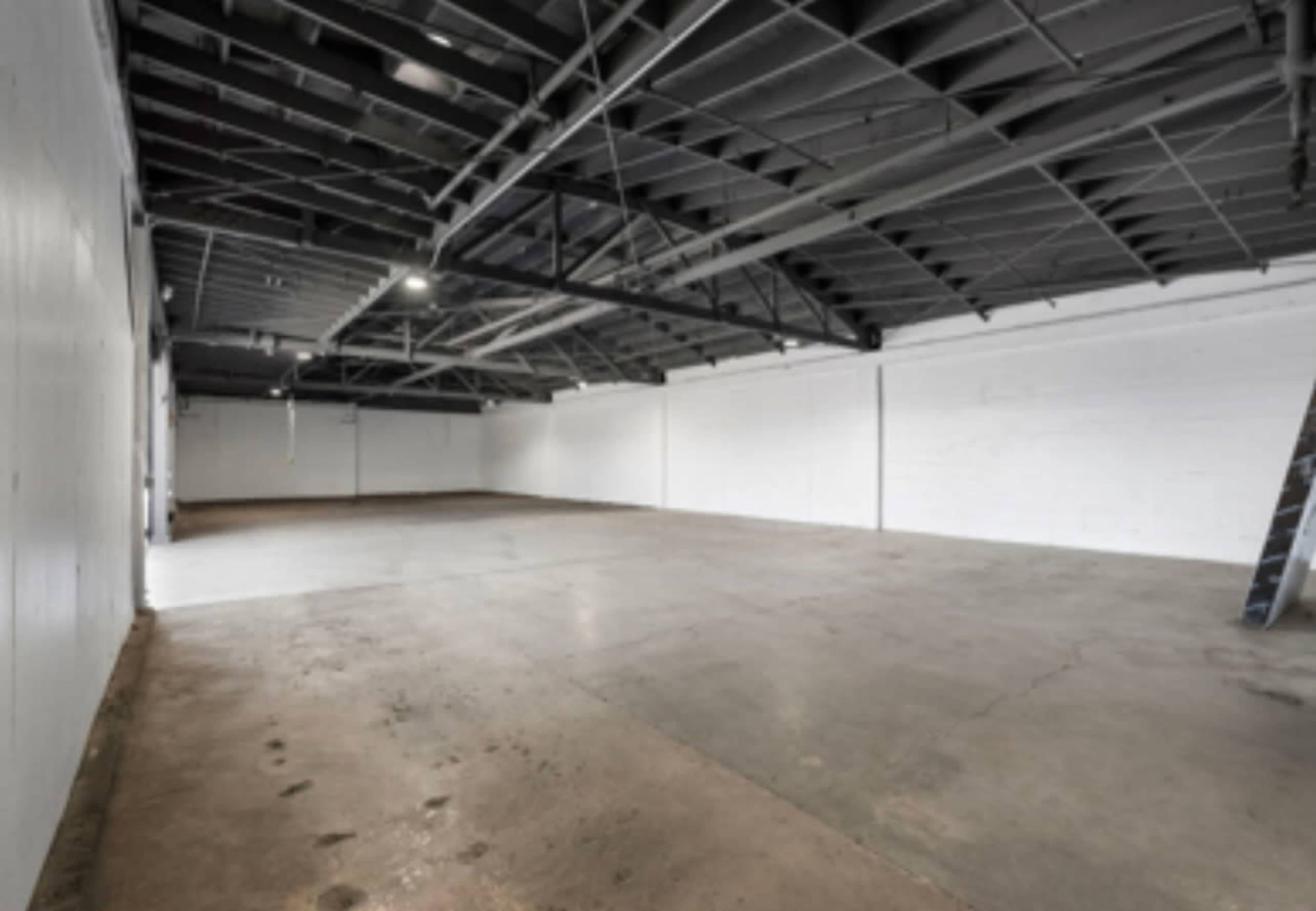 Chic 4,000 sqft Industrial Warehouse Image in Boyle Heights, Los Angeles, CA