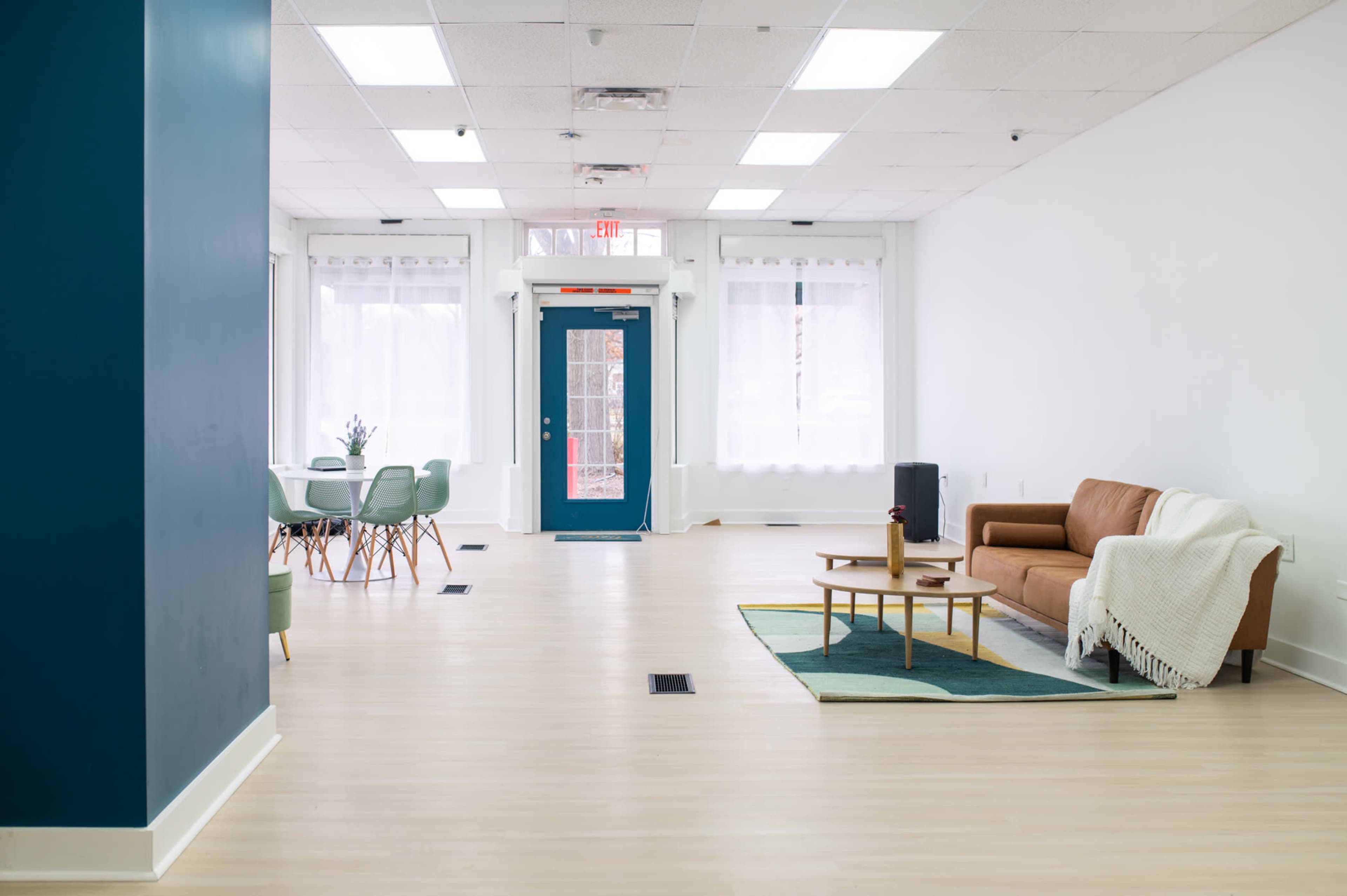 Bright & Modern Studio in Shaker Square – Perfect for Photoshoots, Events & Meetings Image in Buckeye - Shaker, Cleveland, OH