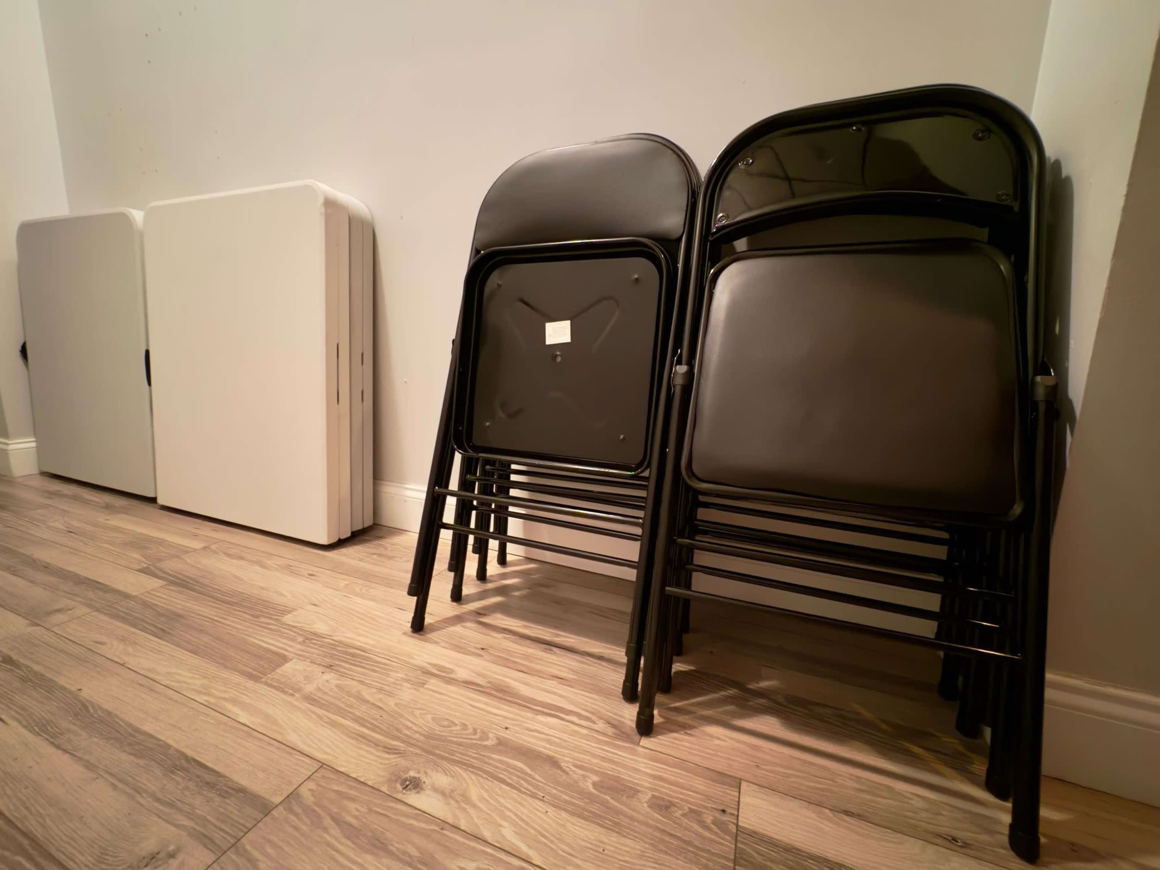 Comfy Seating for Meetings in Downtown Loft Image in Batavia Township, Batavia, IL