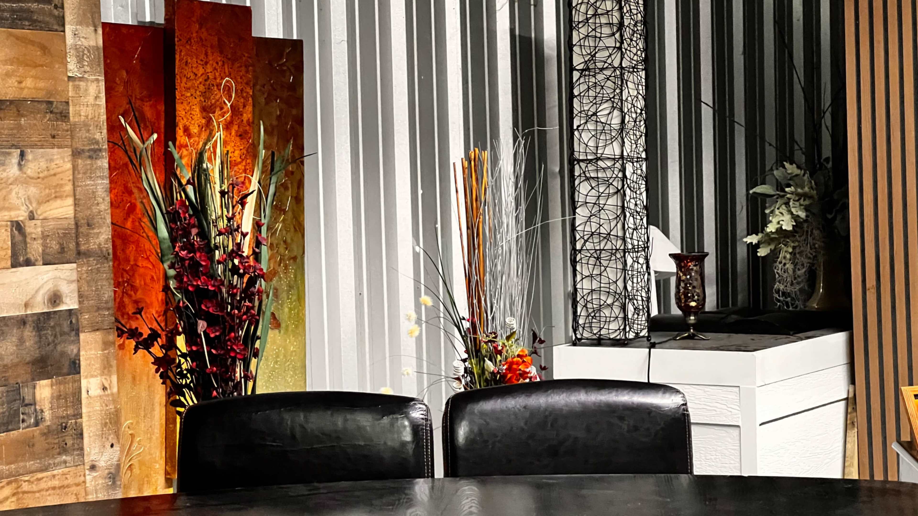 Video/ Photo Studio with Training room/ reception for rent - podcast, training videos or small events - production services available Image in Granbury, Granbury, TX