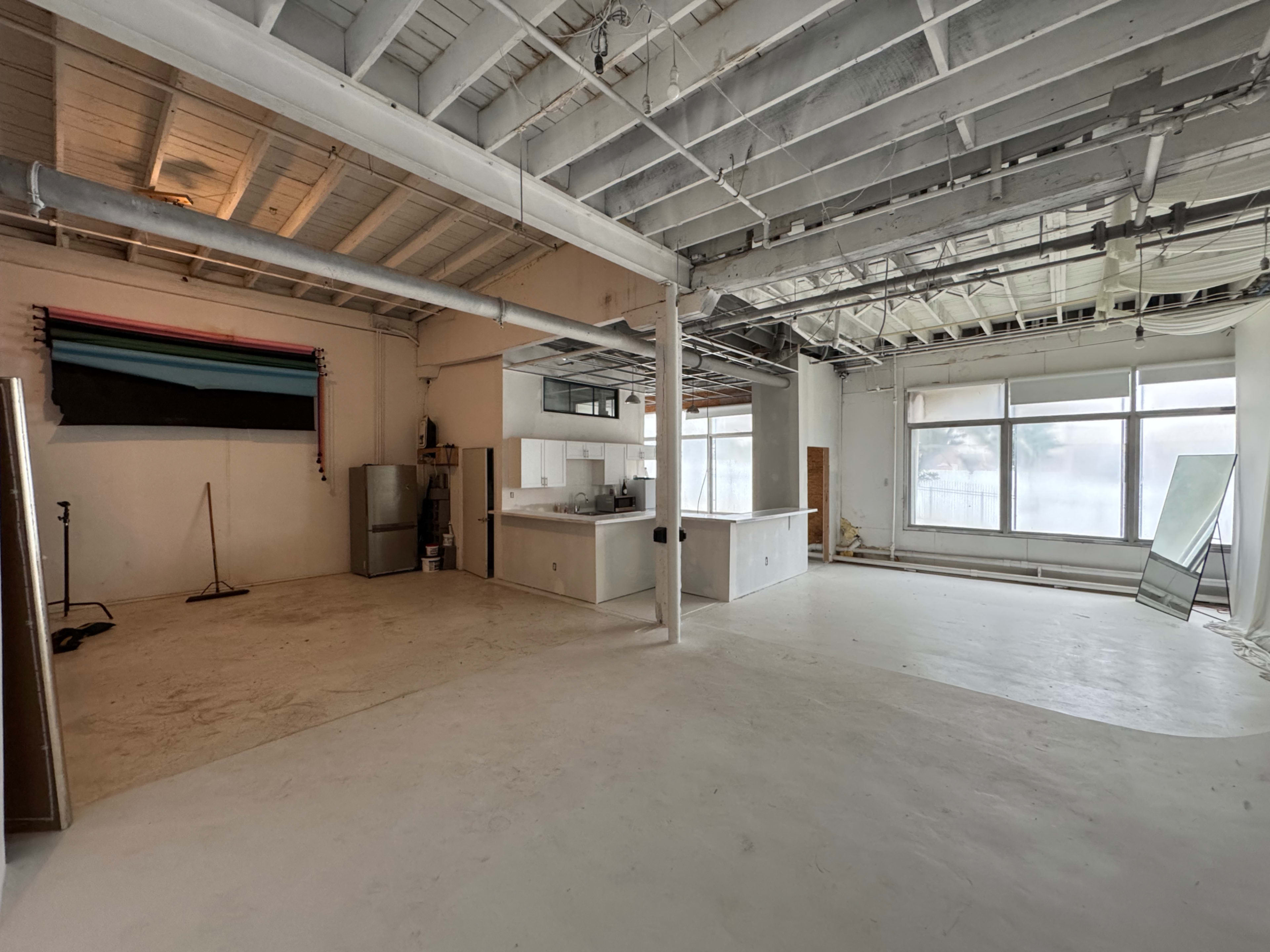 Large Film and Photo Studio Downtown. Image in Pittsburgh, Atlanta, GA