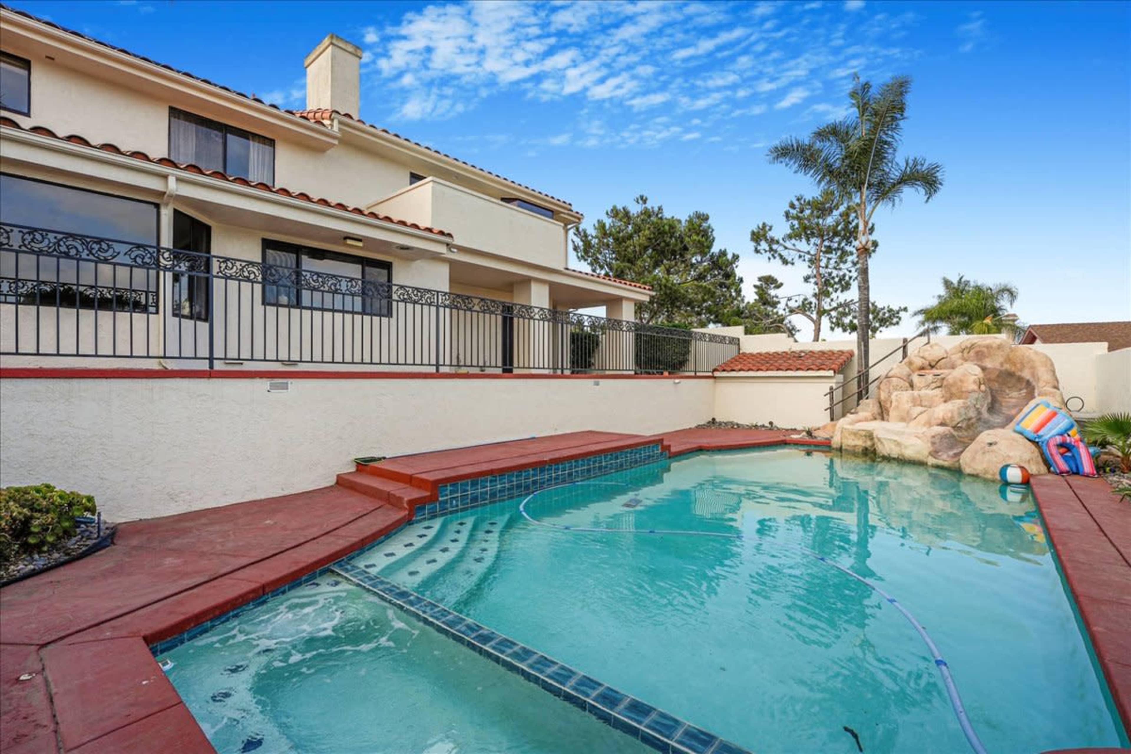 Sweetwater Manor Image in Bonita, Bonita, CA