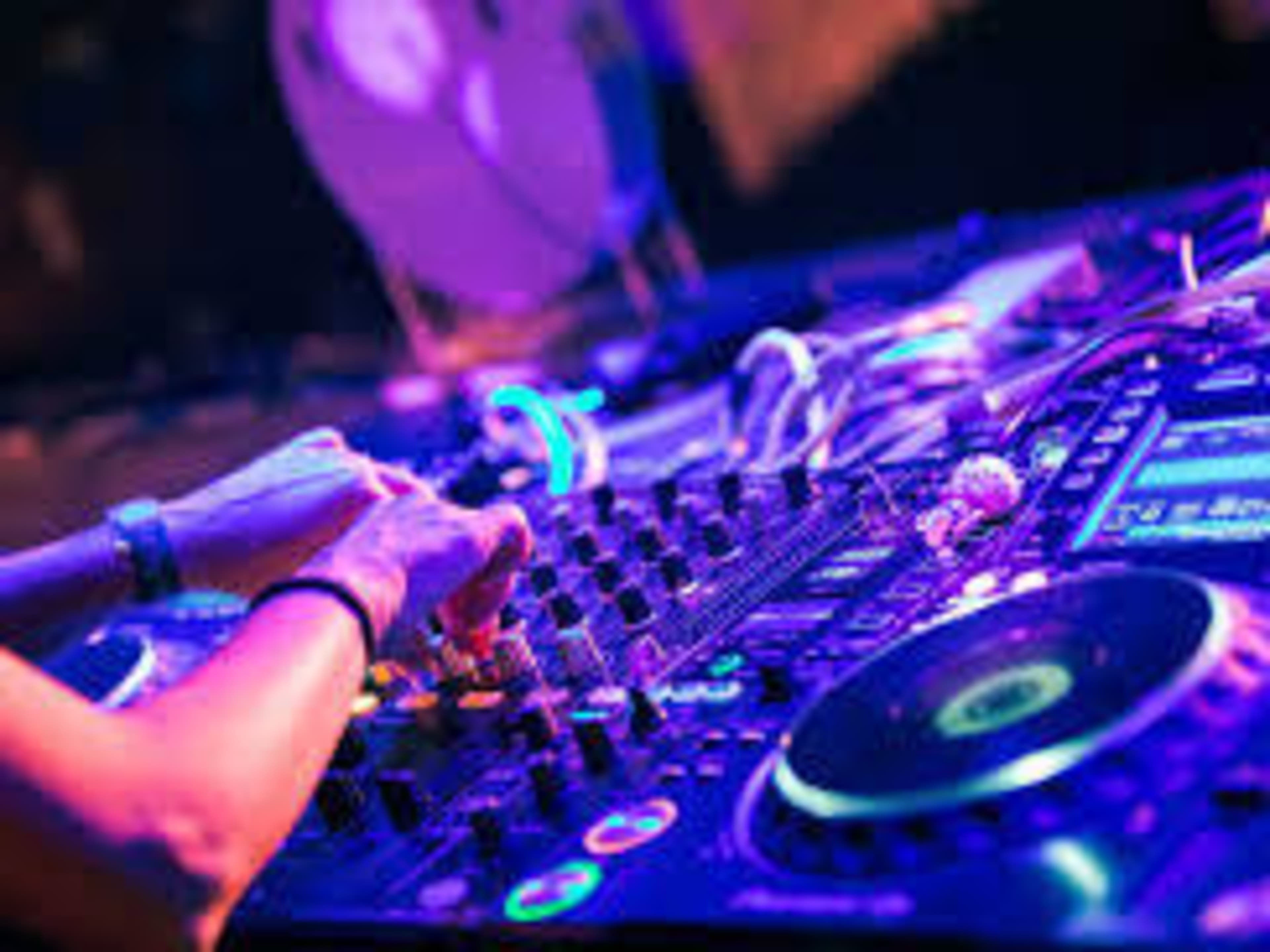 DJ Service