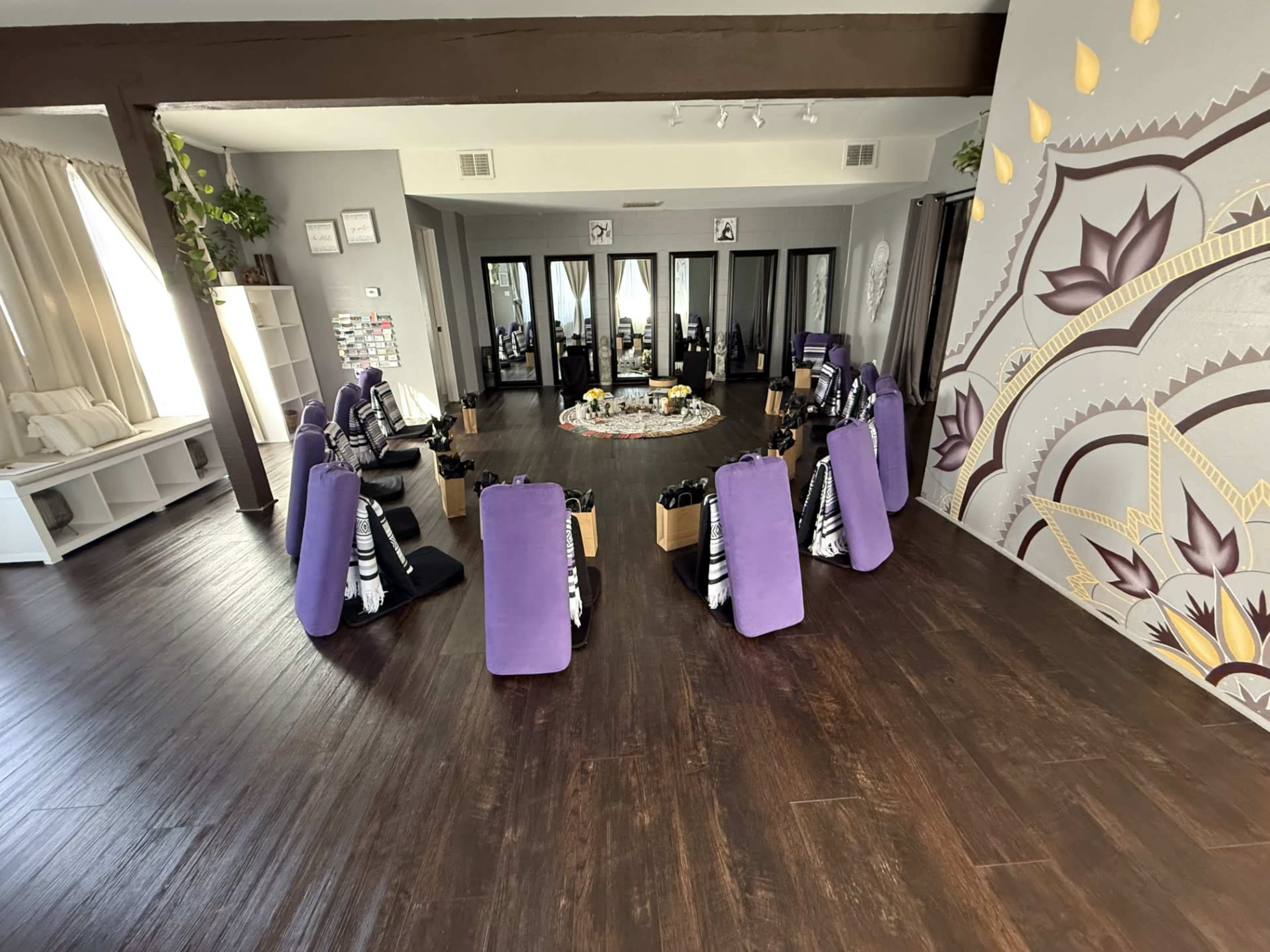 Versatile Venue for Retreats, Workshops and Event in Orange County Image in San Clemente, San Clemente, CA