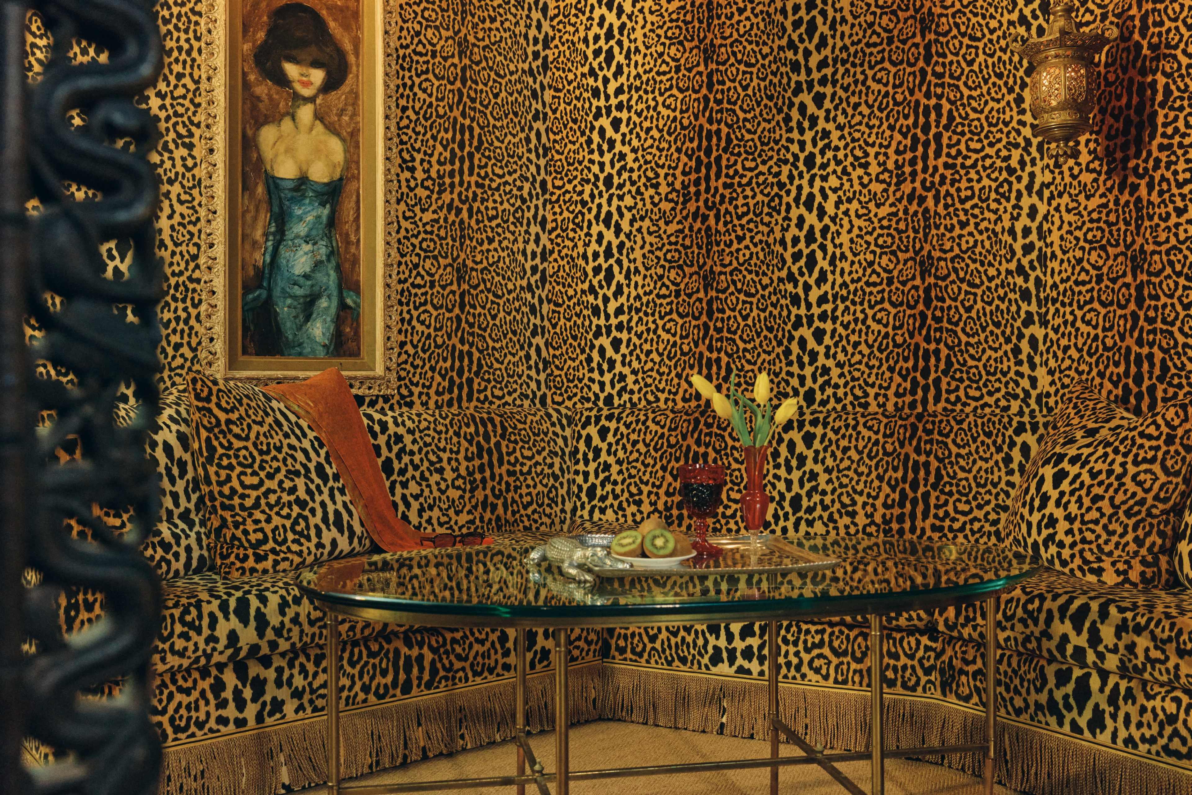 The Grand Belle Bleue Image in Central LA, West Hollywood, CA