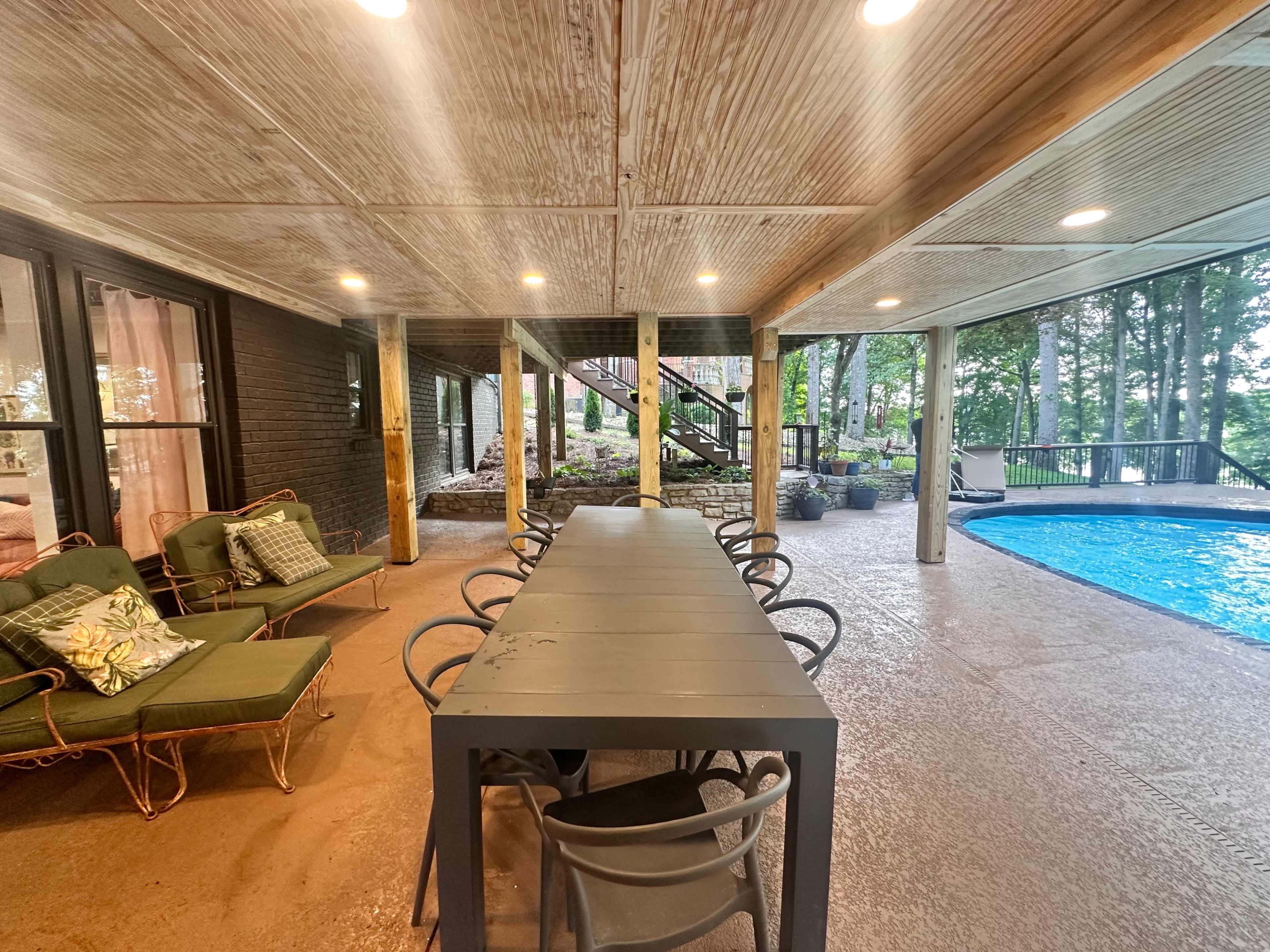 Swanky Lakefront Apartment with Retro Vibe & Pool Image in Hendersonville, Hendersonville, TN