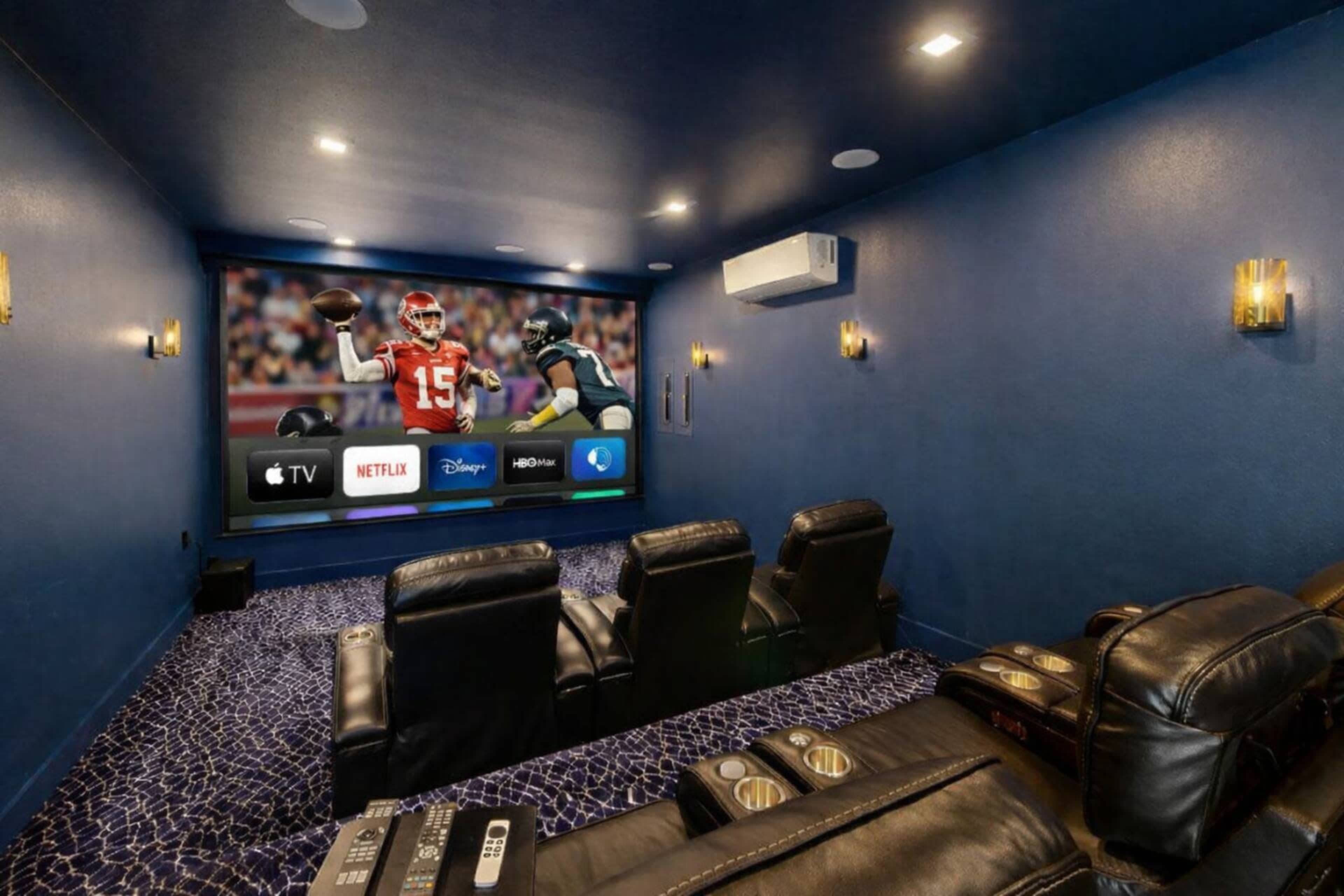 Private Countryside Pool Escape Image in , Bryan, TX