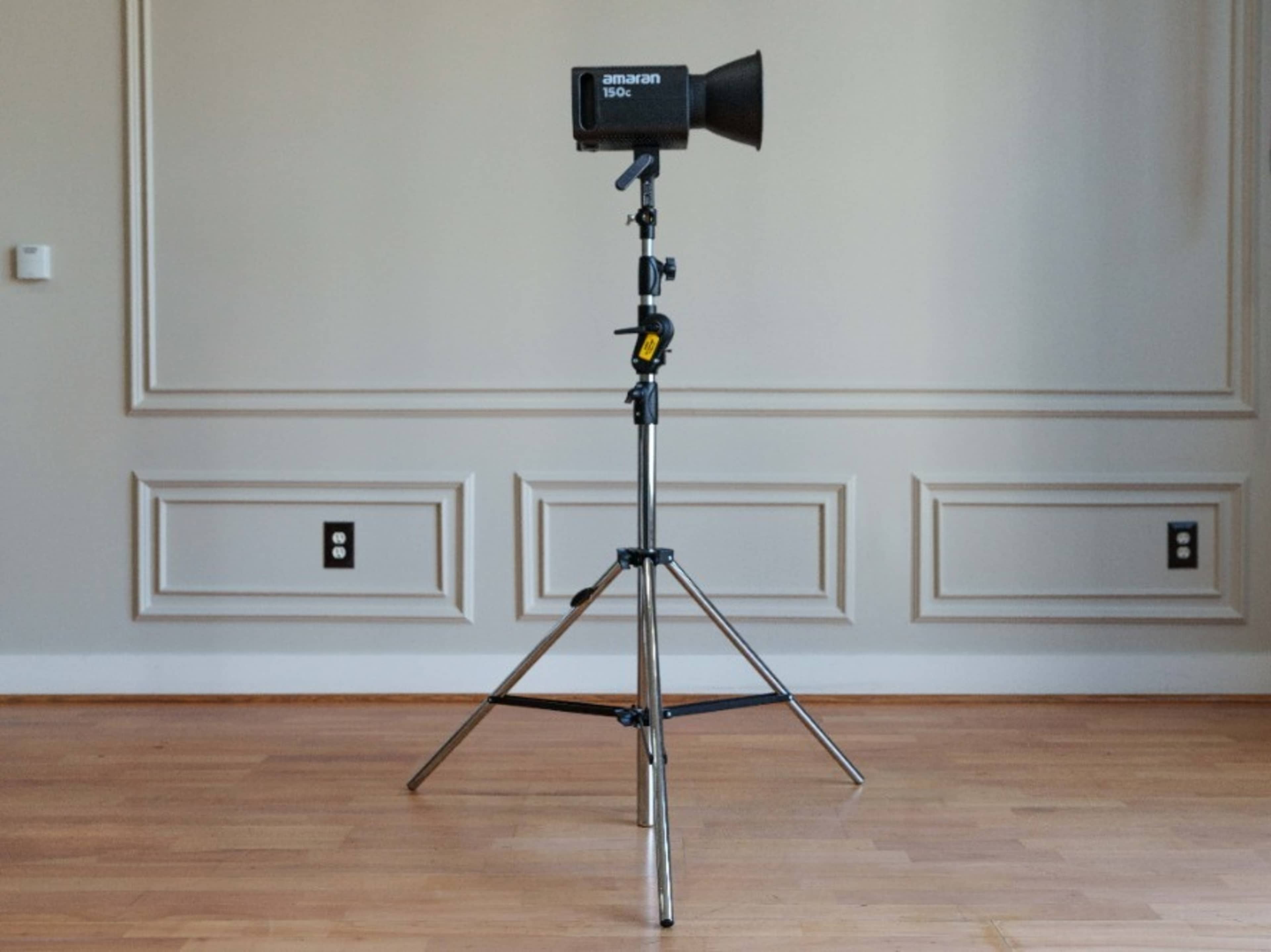Amaran 150C Video Light 