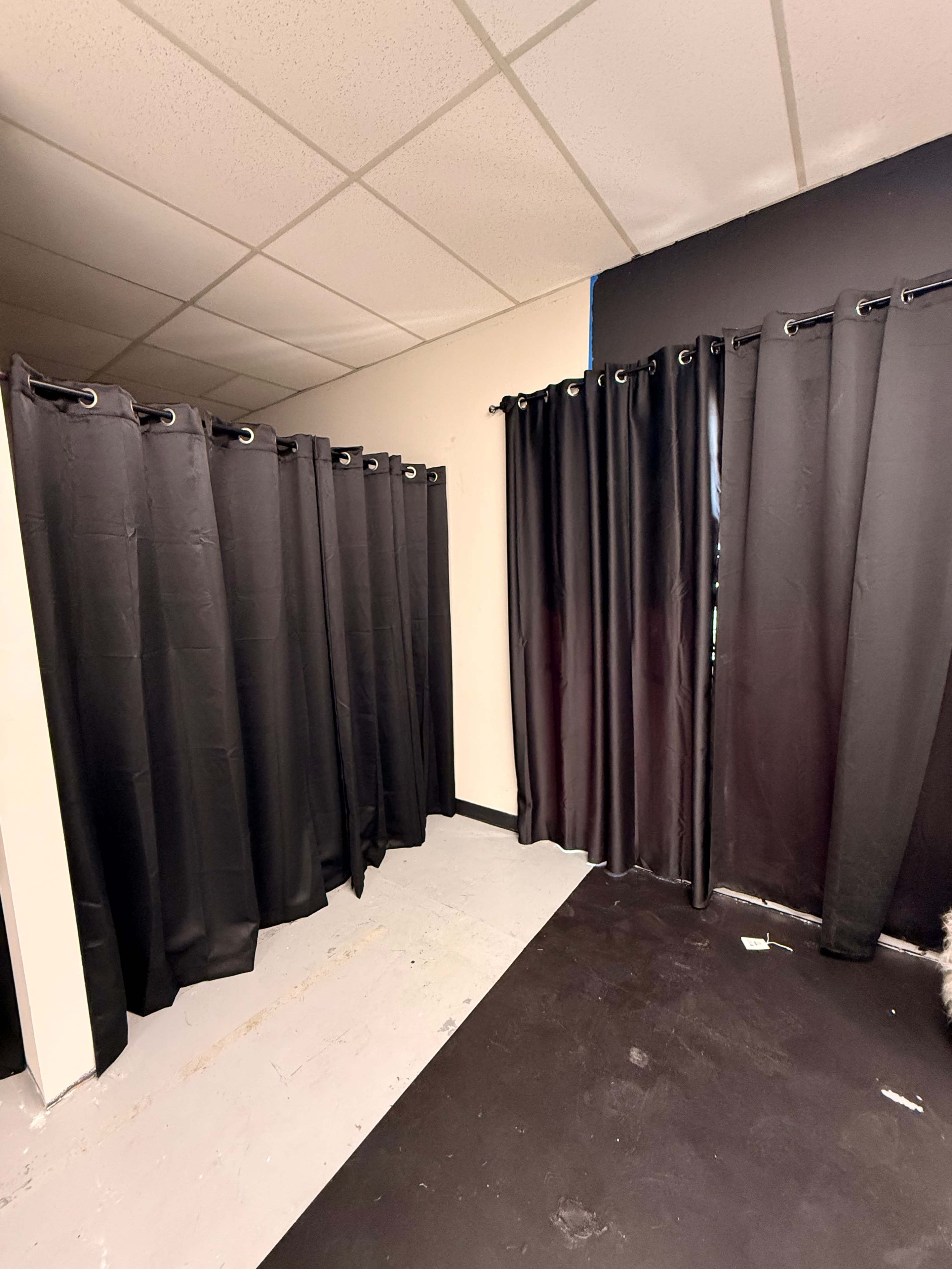 Modern Creative Studio in Houston’s Galleria District Image in Gulfton, Houston, TX