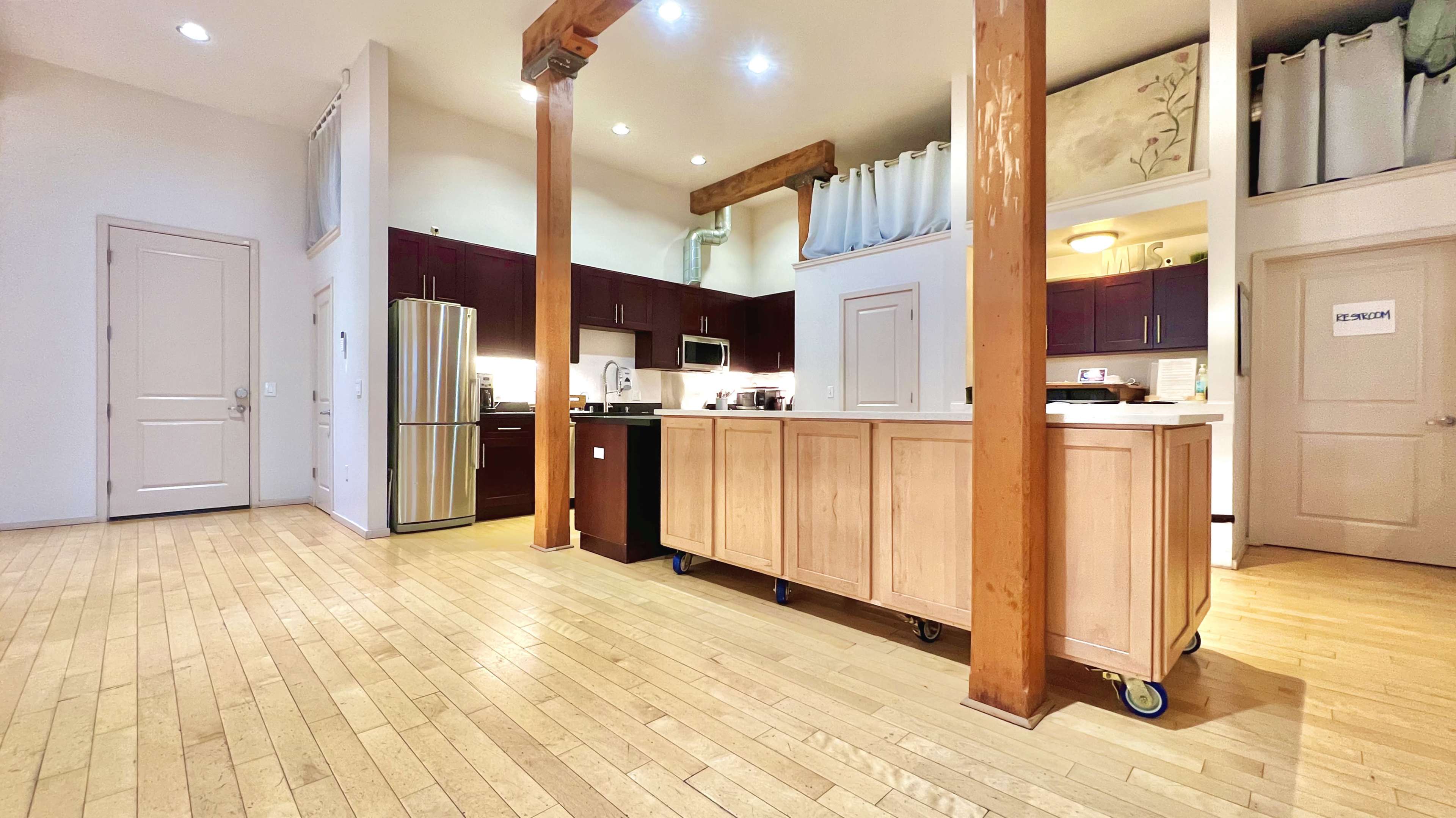Brick And Timber Open Loft Space Image in West Oakland, Oakland, CA