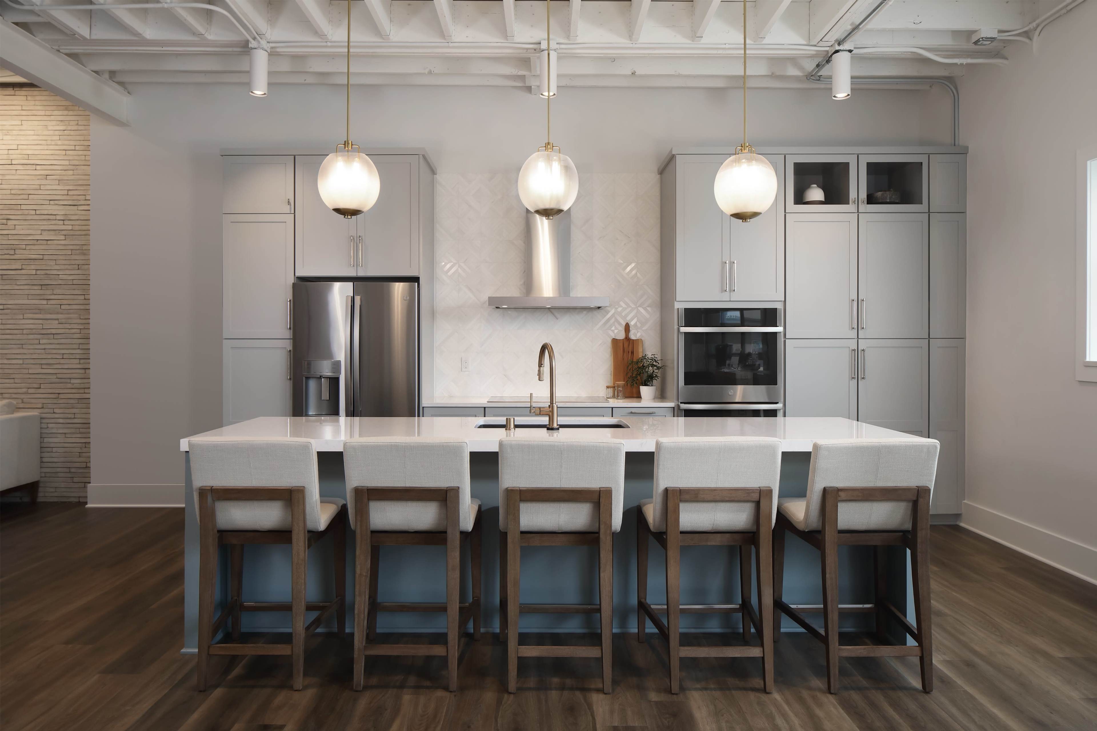 Bright + Modern Creative Studio with Outdoor Space Image in Oconomowoc, Oconomowoc, WI