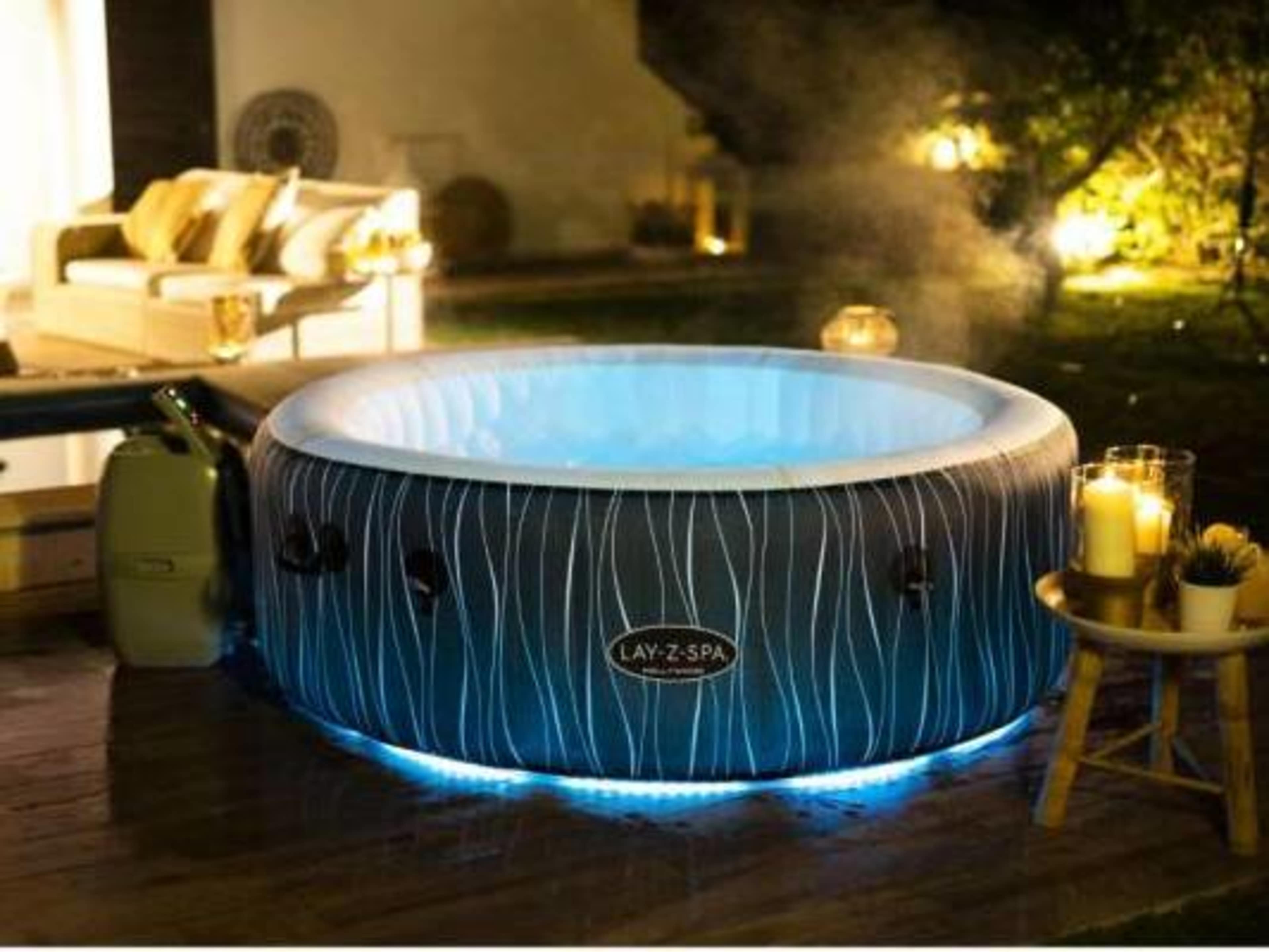 Solo LED Hot Tub