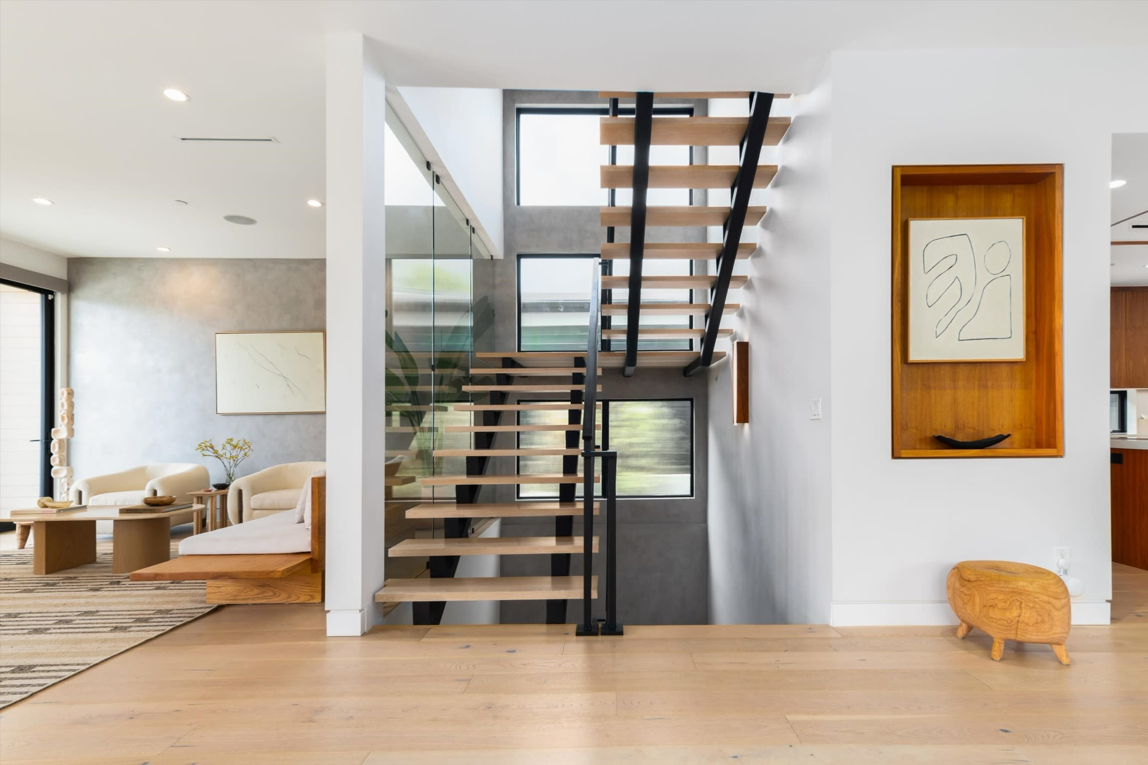 Large Modern Home next to Venice Image in Mar Vista, Los Angeles, CA