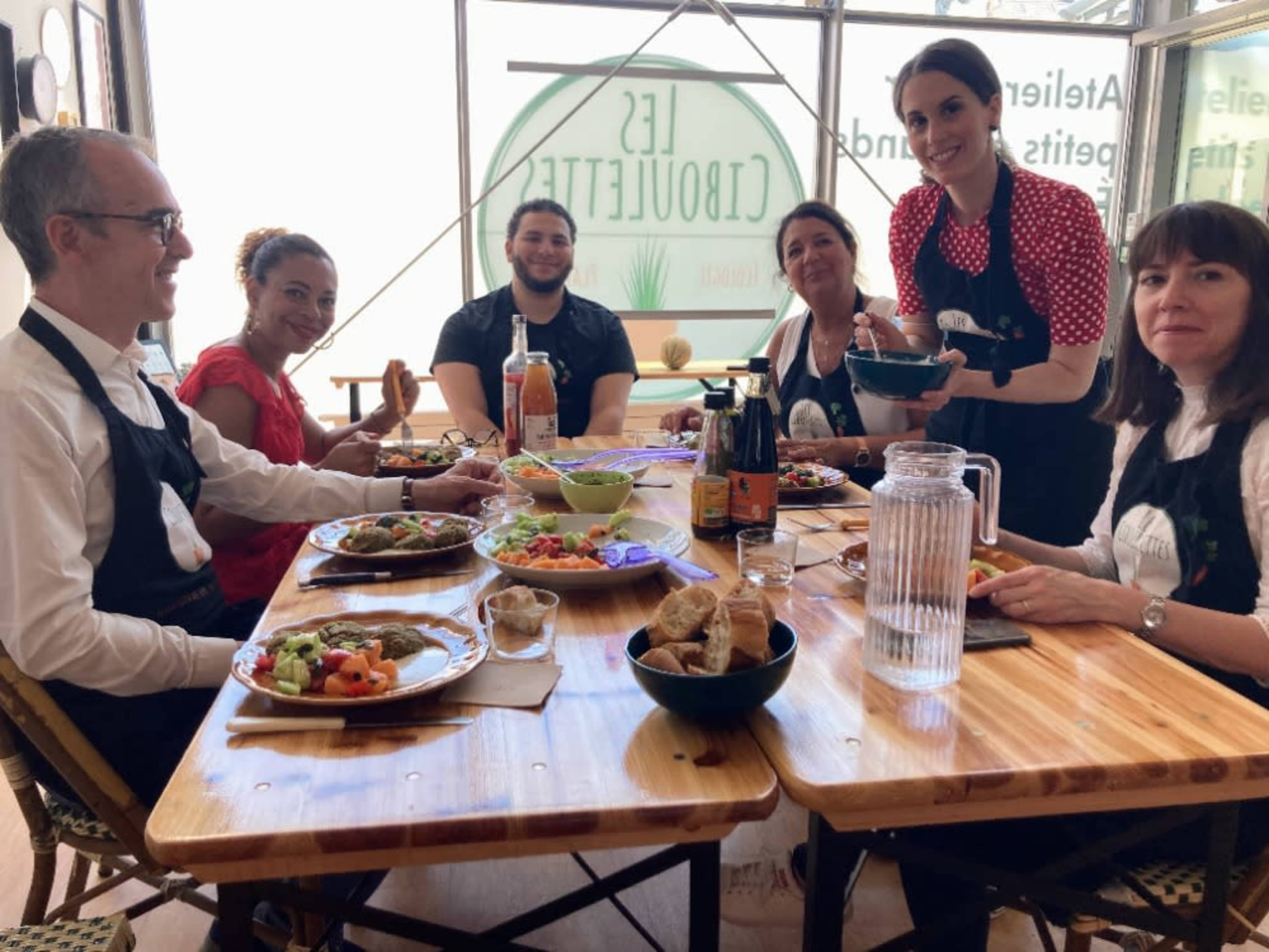 P'tit Dej, déjeuner à table ou buffet et goûter