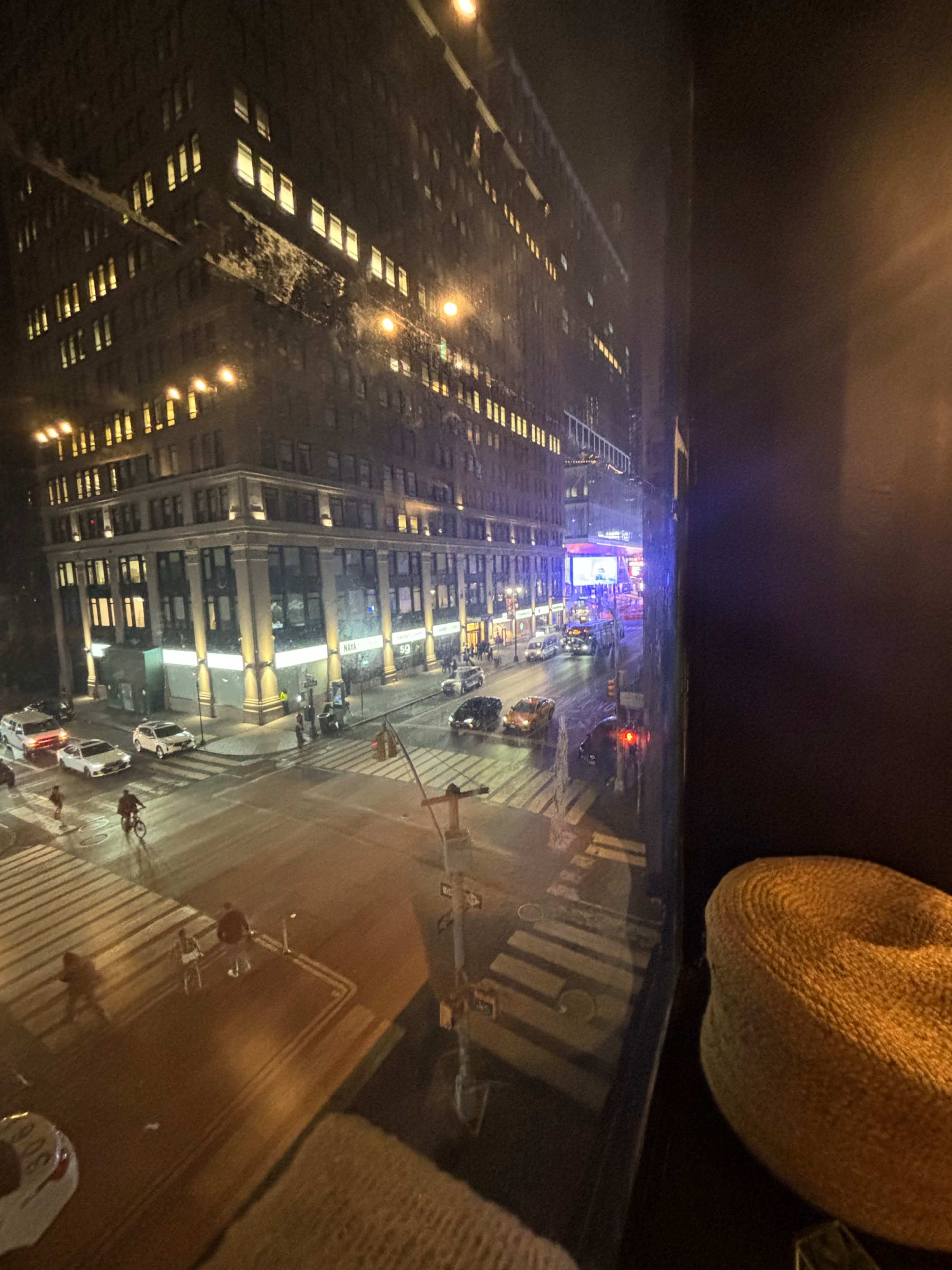 Ultimate NYC Party Spot – Stylish Studio Near Madison Square Garden Image in Midtown Manhattan, New York, NY