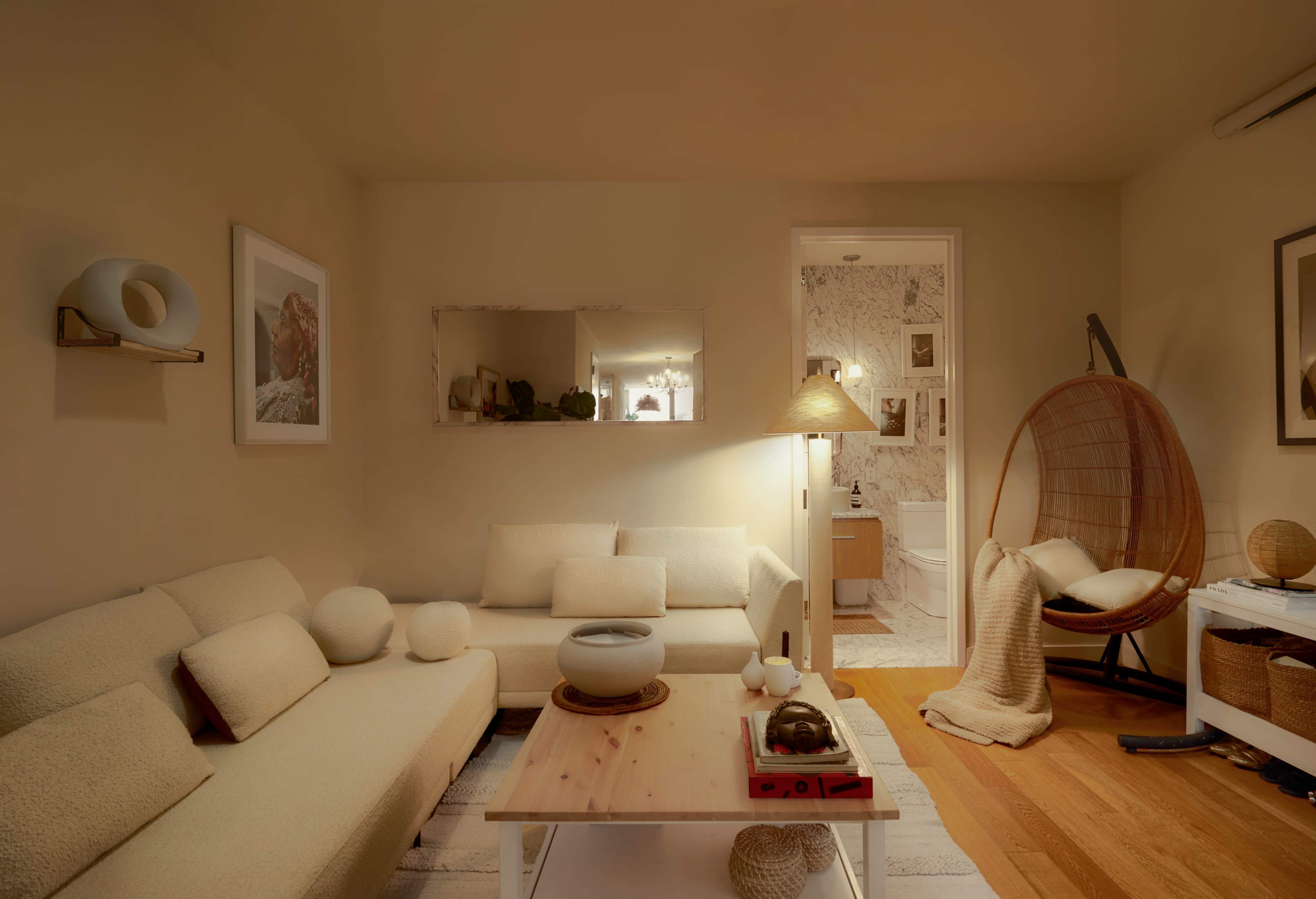 Architectural Digest–Featured Organic Modern Studio in Lower Manhattan with Open Layout Image in Lower Manhattan, New York, NY