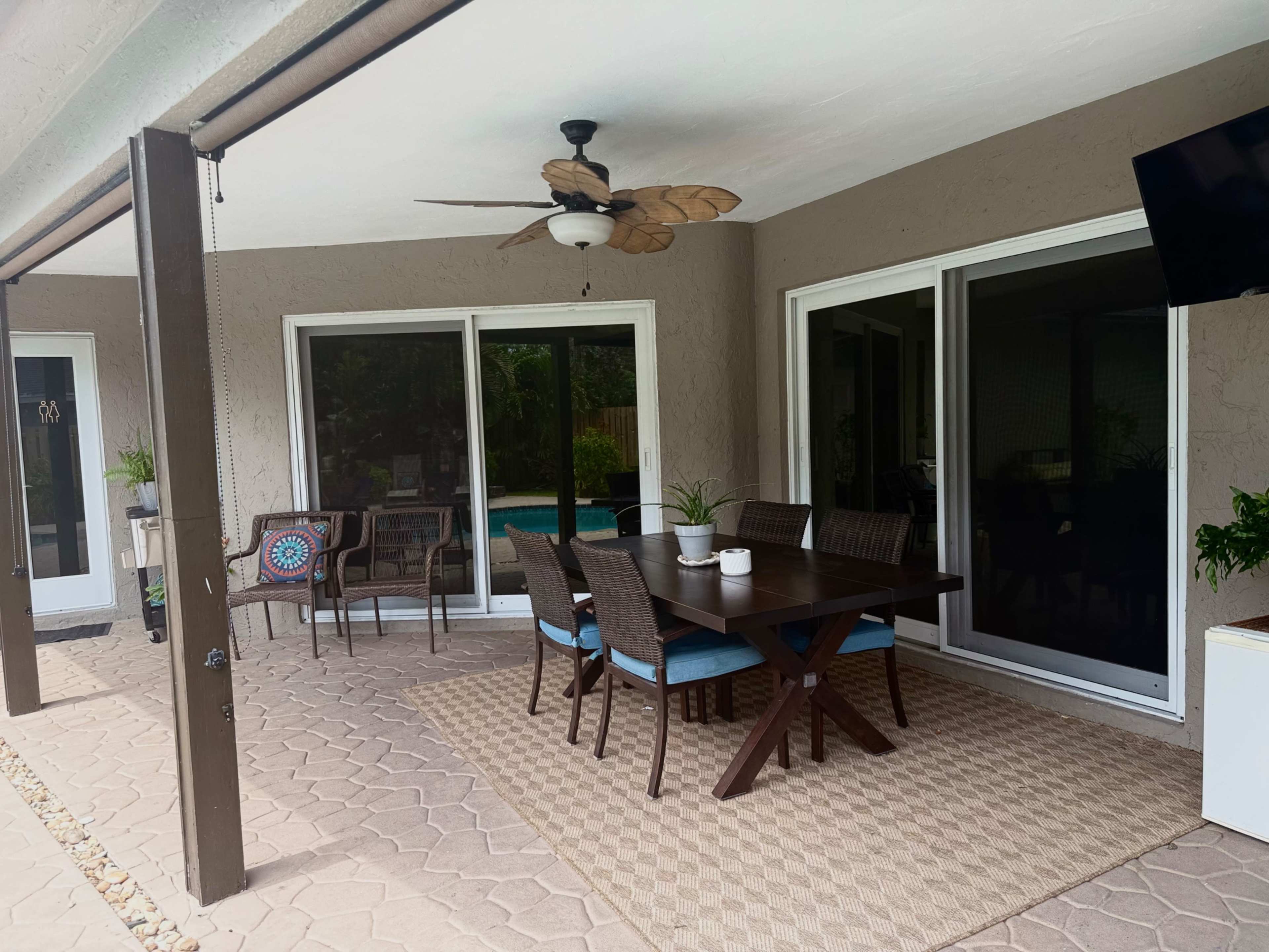 Private Poolside Oasis with Covered Patio, Fire Pit & Games Image in Plantation, Plantation, FL