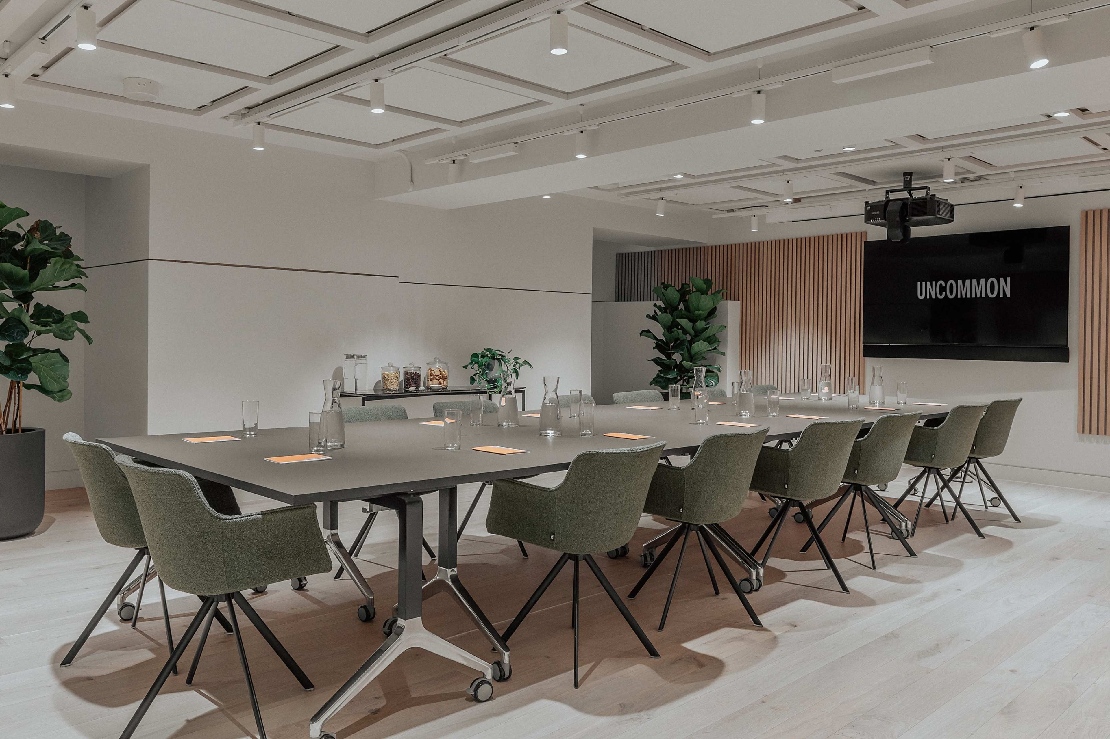 Flexible Board Space Image in Holborn, London, ENG