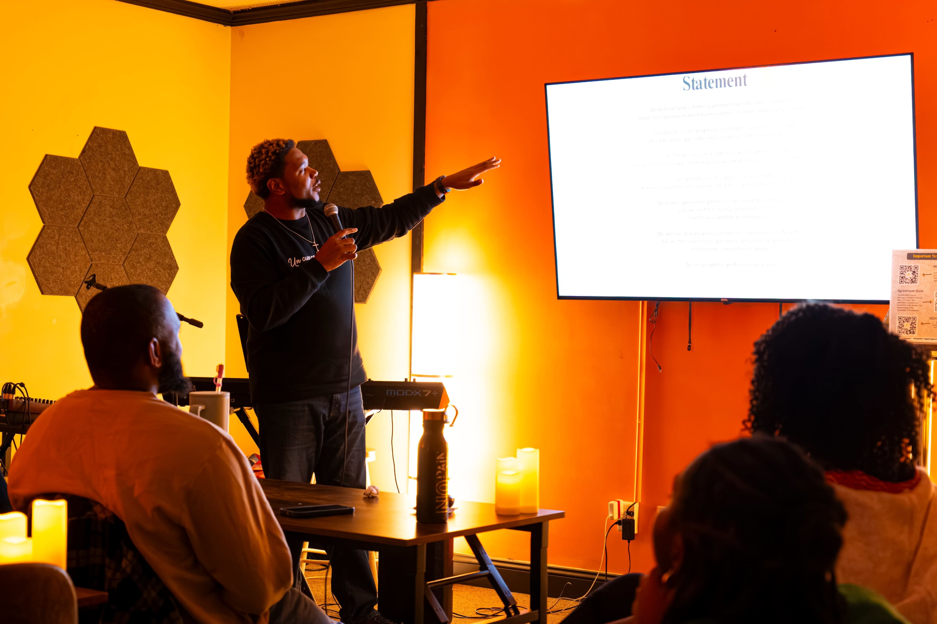 Professional Meeting Room with Creative Edge Image in Valley View, Valley View, OH