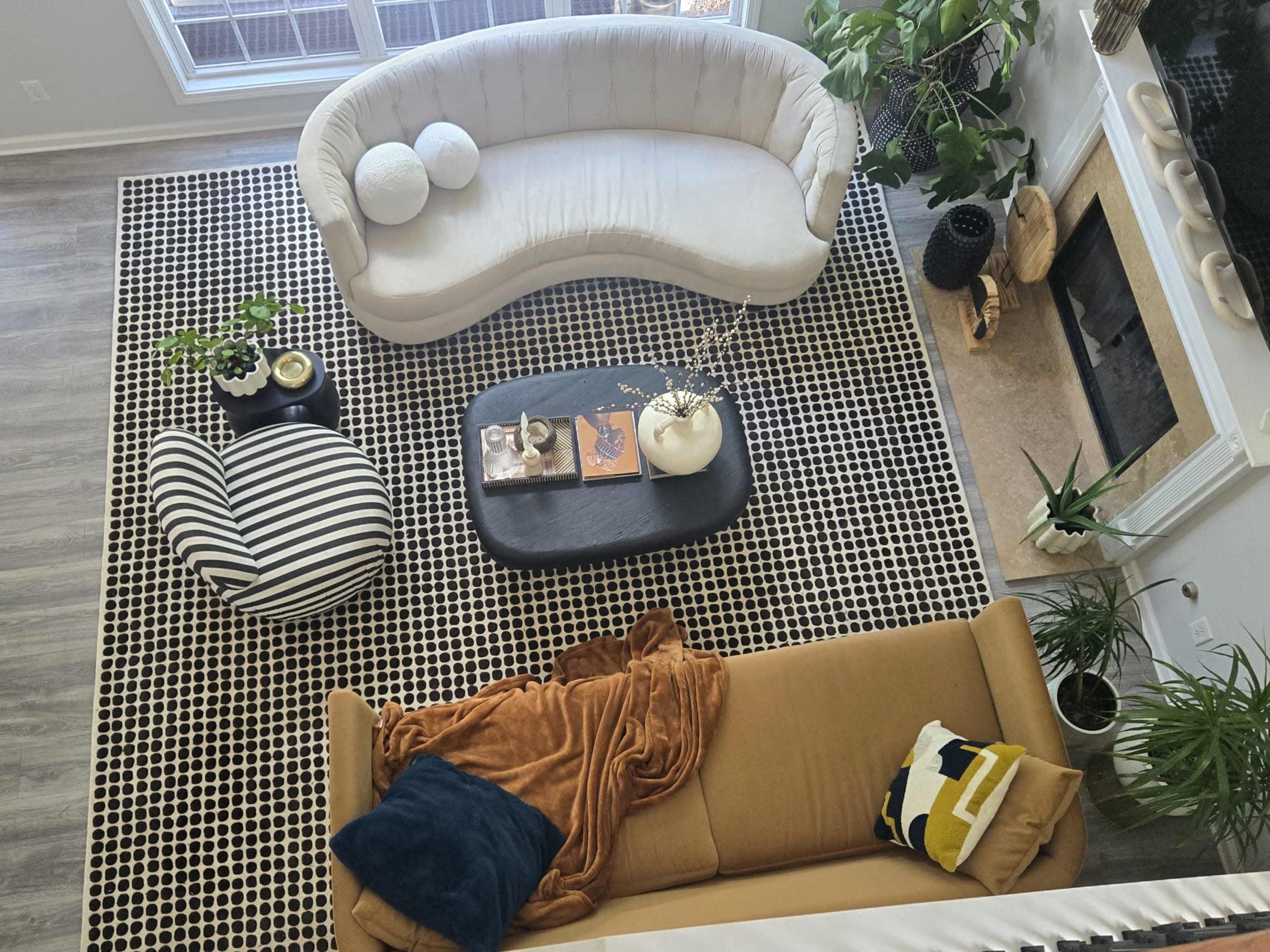 Eclectic Suburban Sanctuary Image in Vinings Vintage, Mableton, GA