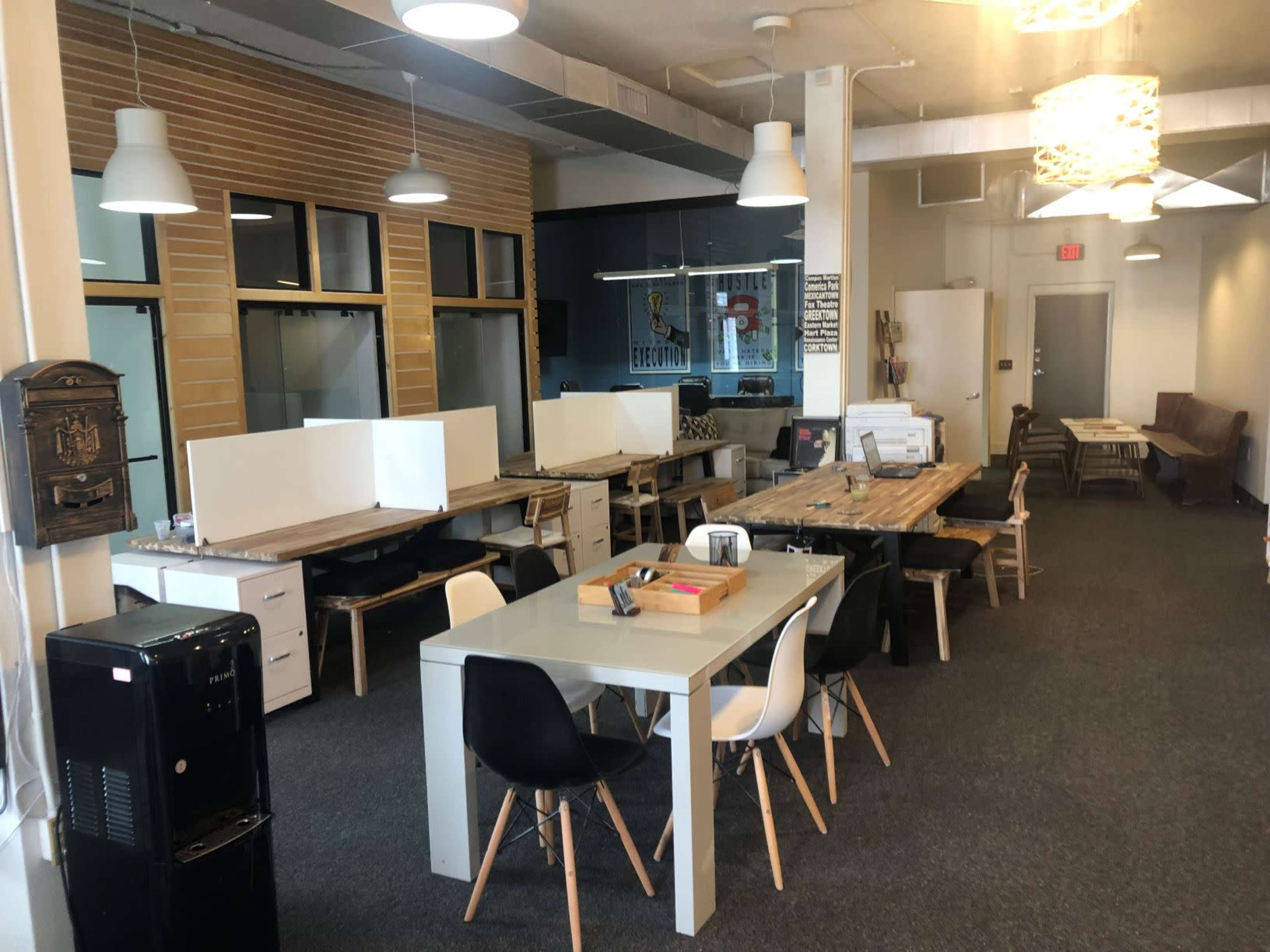 Centrally Located and 5 minutes from Everywhere Image in Milwaukee Junction, Detroit, MI