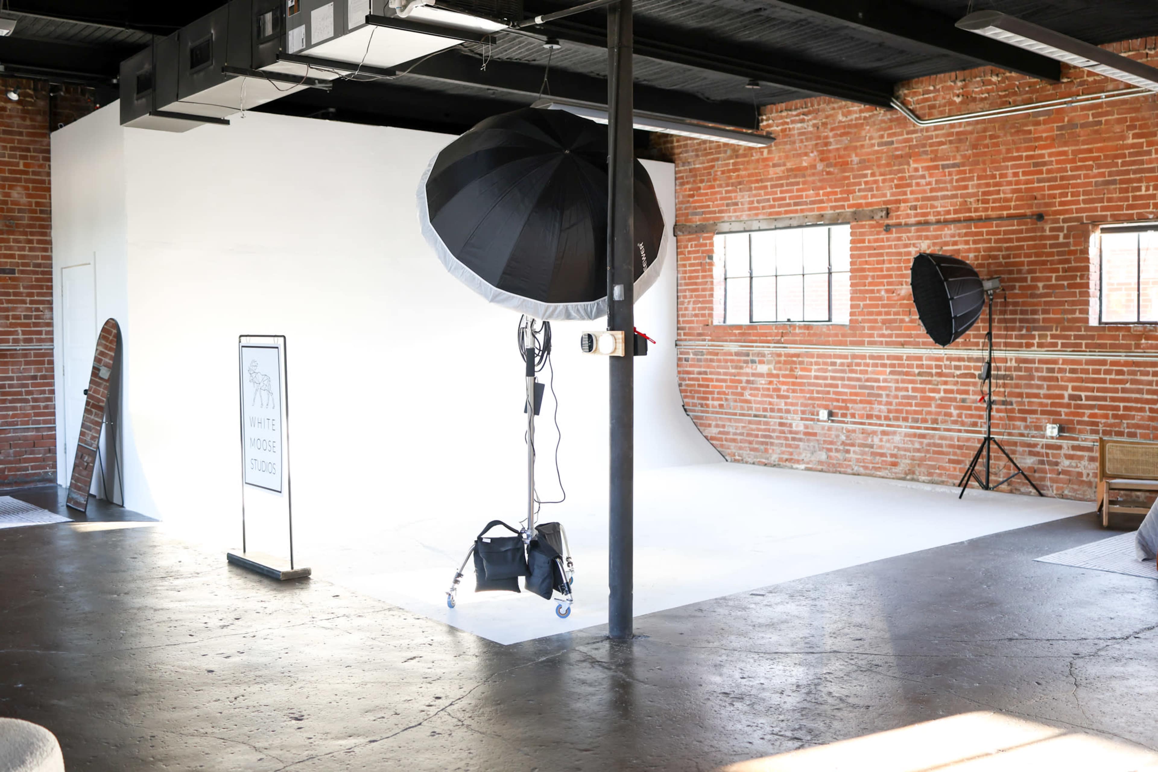 Stunning Industrial Downtown Studio Image in Central Oklahoma City, Oklahoma City, OK