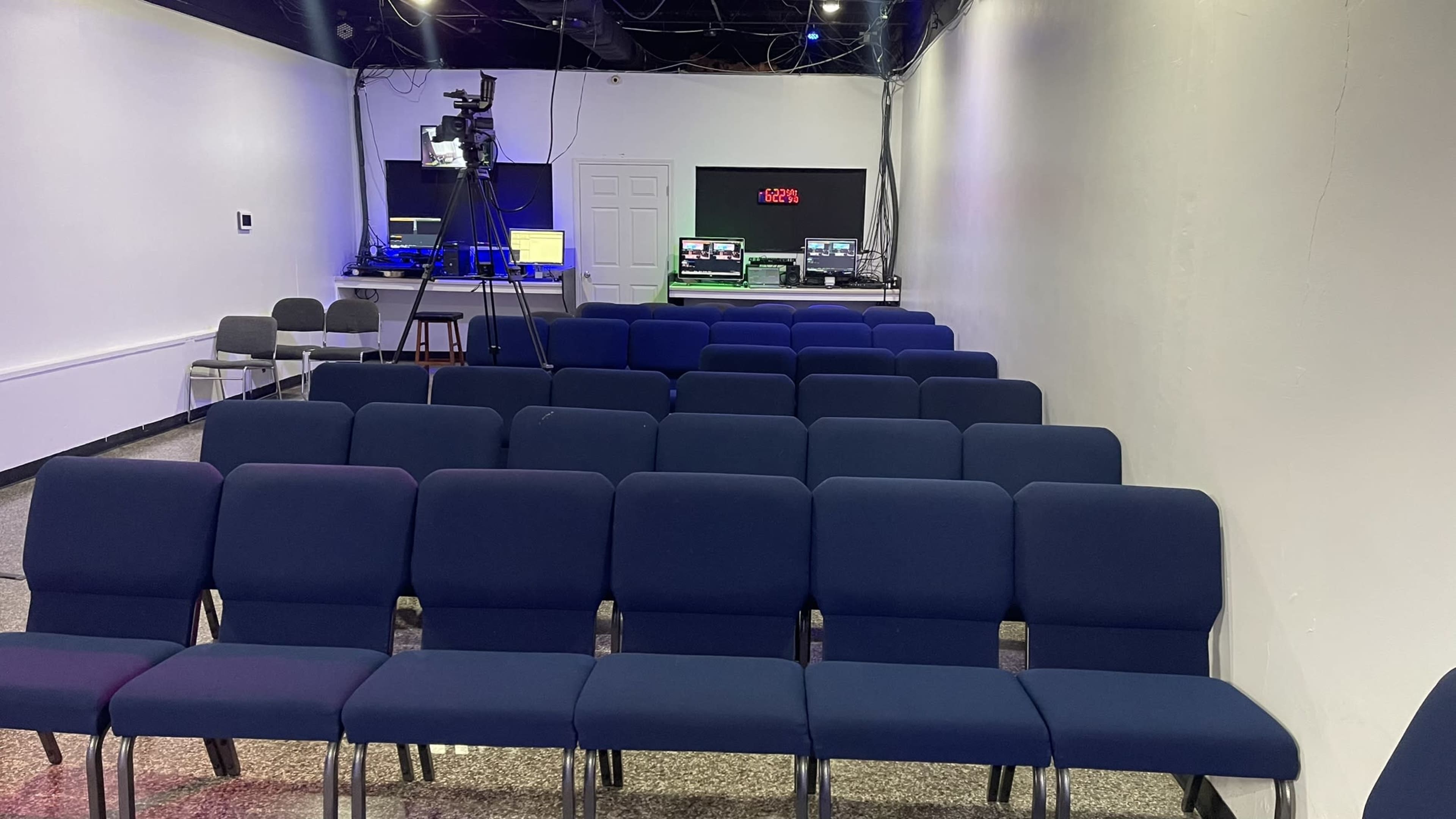 Town Center, Church, Studio audience Image in Marietta, Marietta, GA