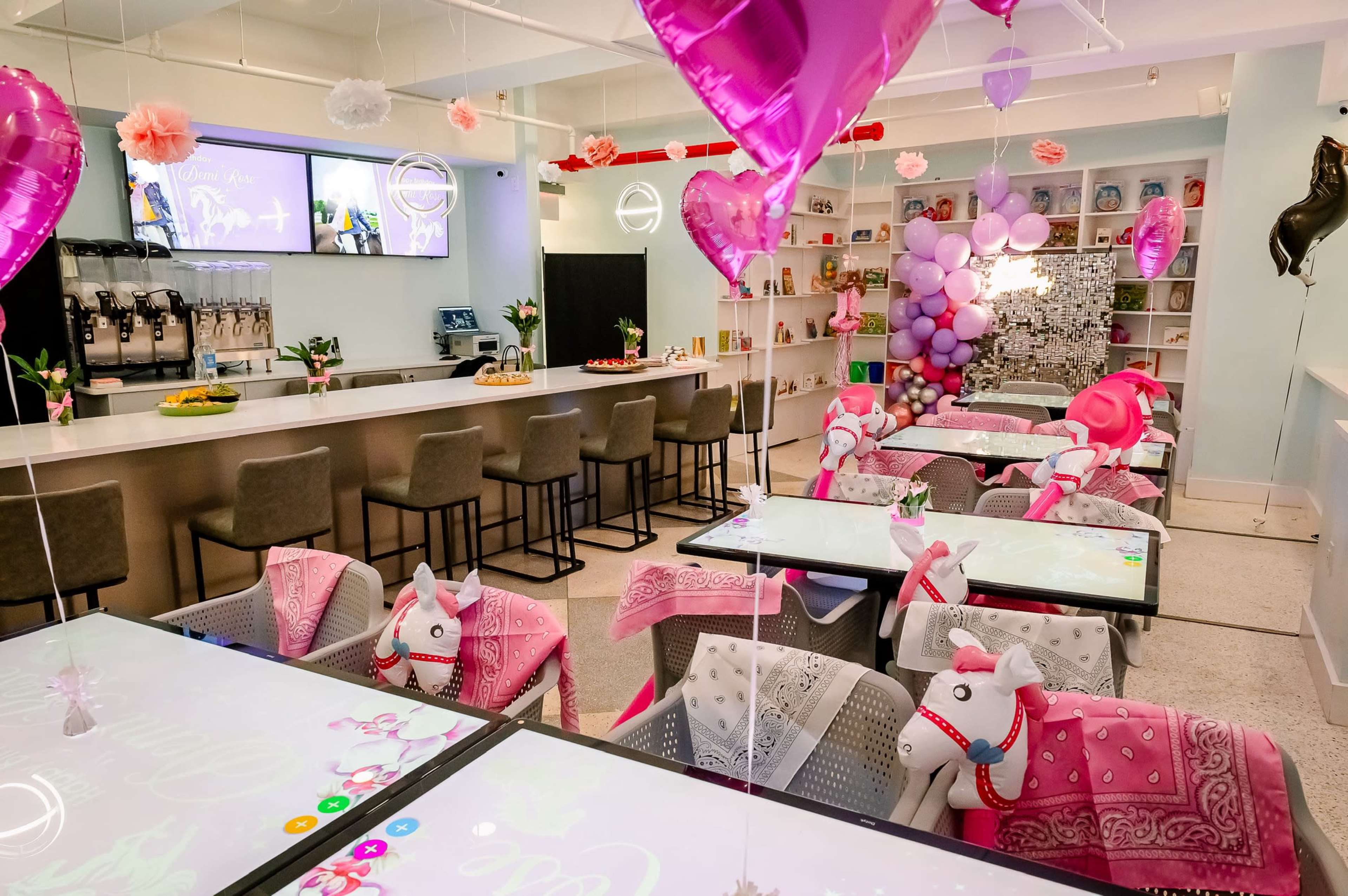 NYC Downtown Cafe | Events Space Image in Lower Manhattan, New York, NY
