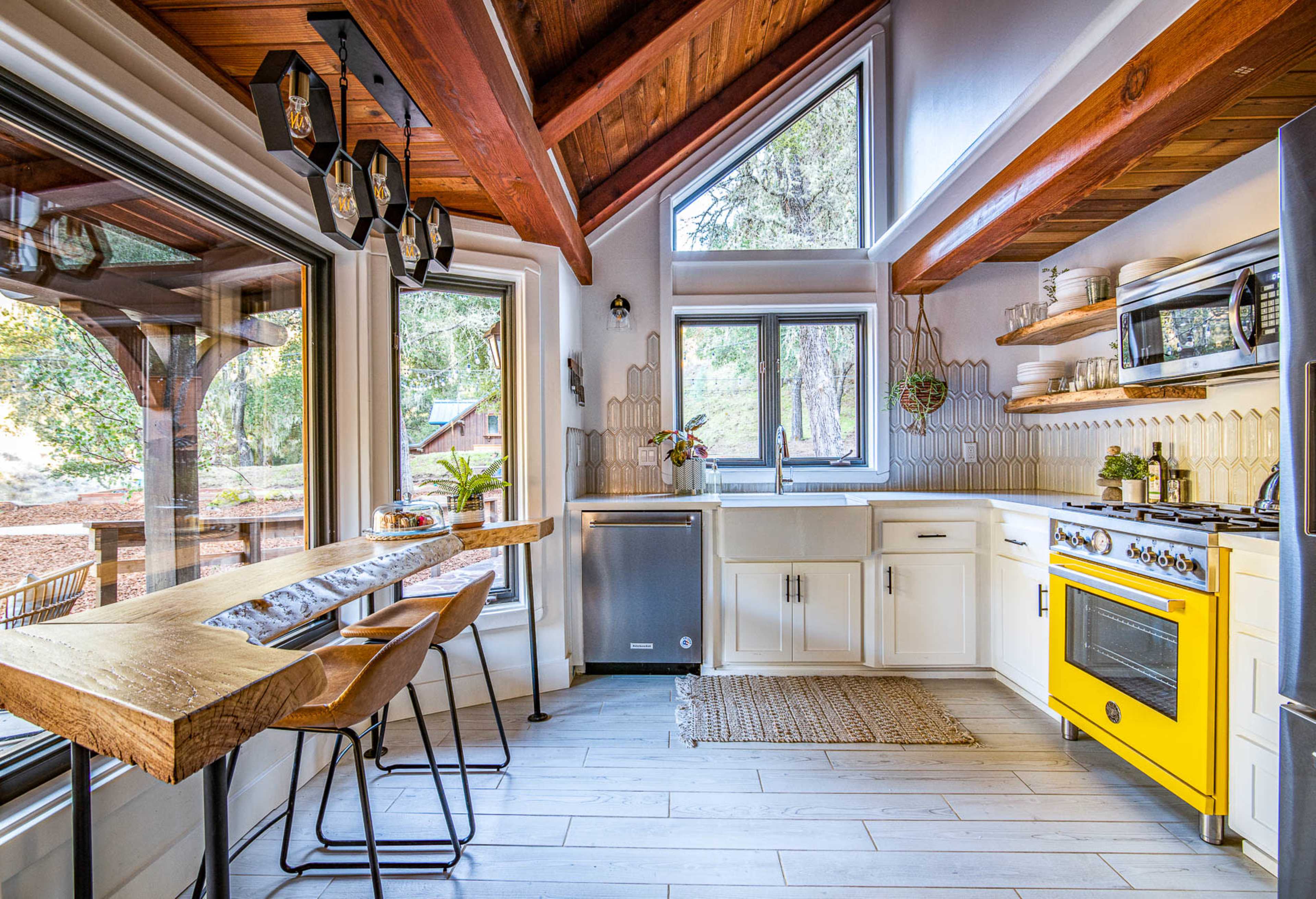 A Modern California Cabin on 160 acres of Private Hilltops and Views Image in , Santa Margarita, CA