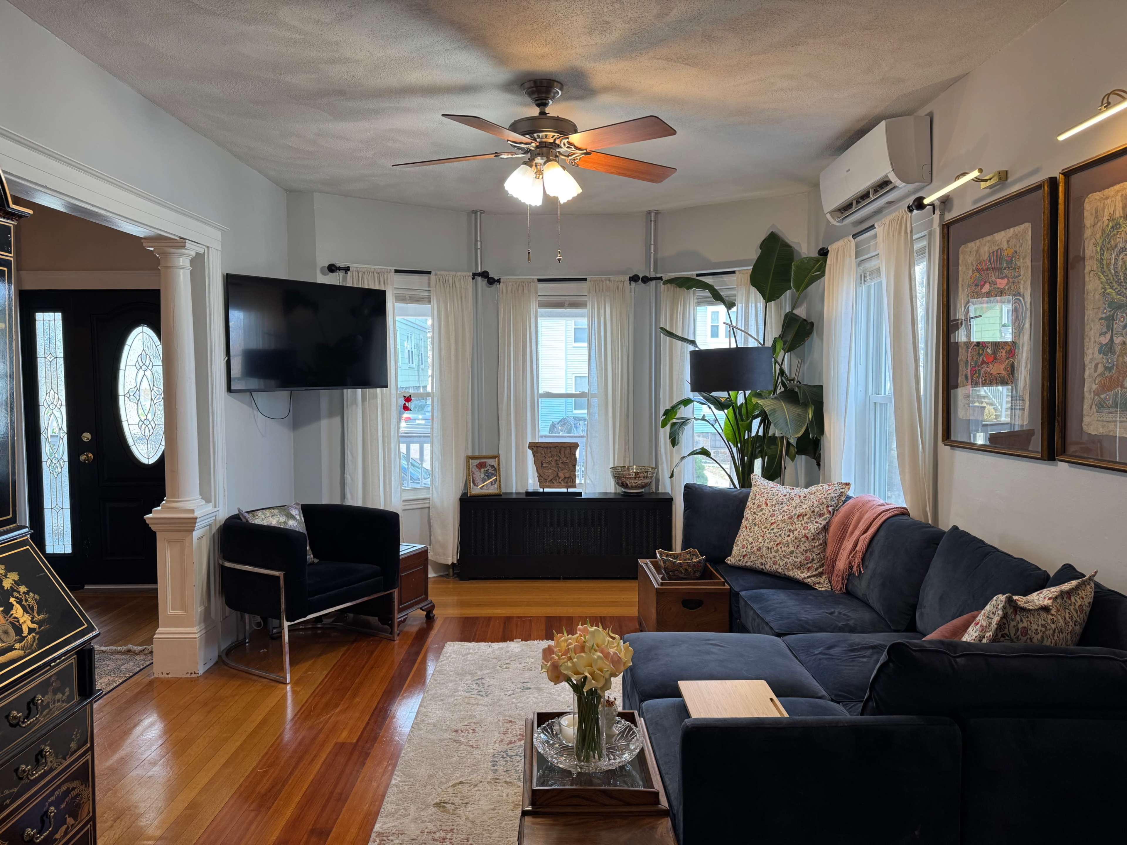 Bright, classic and cozy condo in Dorchester Image in Neponset / Port Norfolk, Boston, MA
