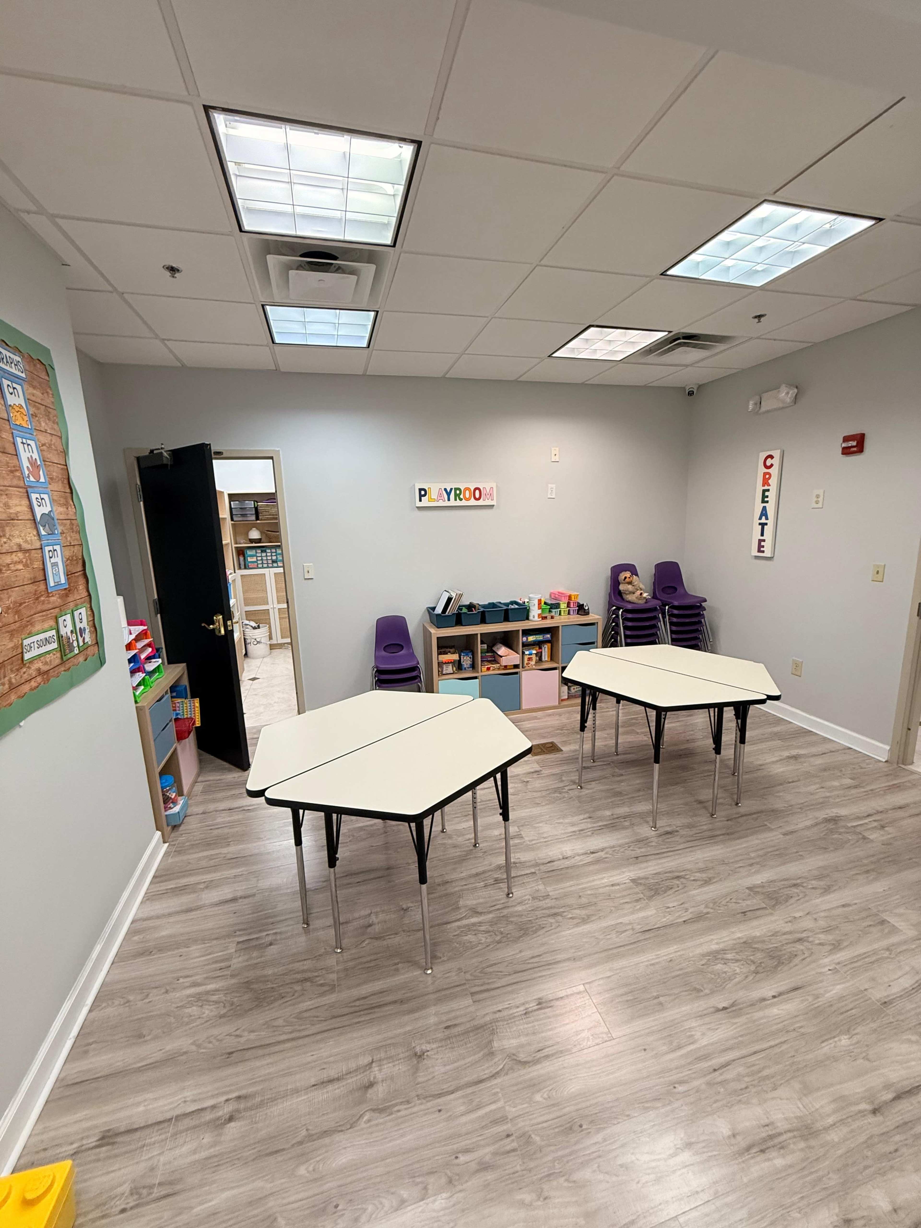 Cozy Child-Therapy Space in Village Park Plaza Image in Hunters Creek, Orlando, FL