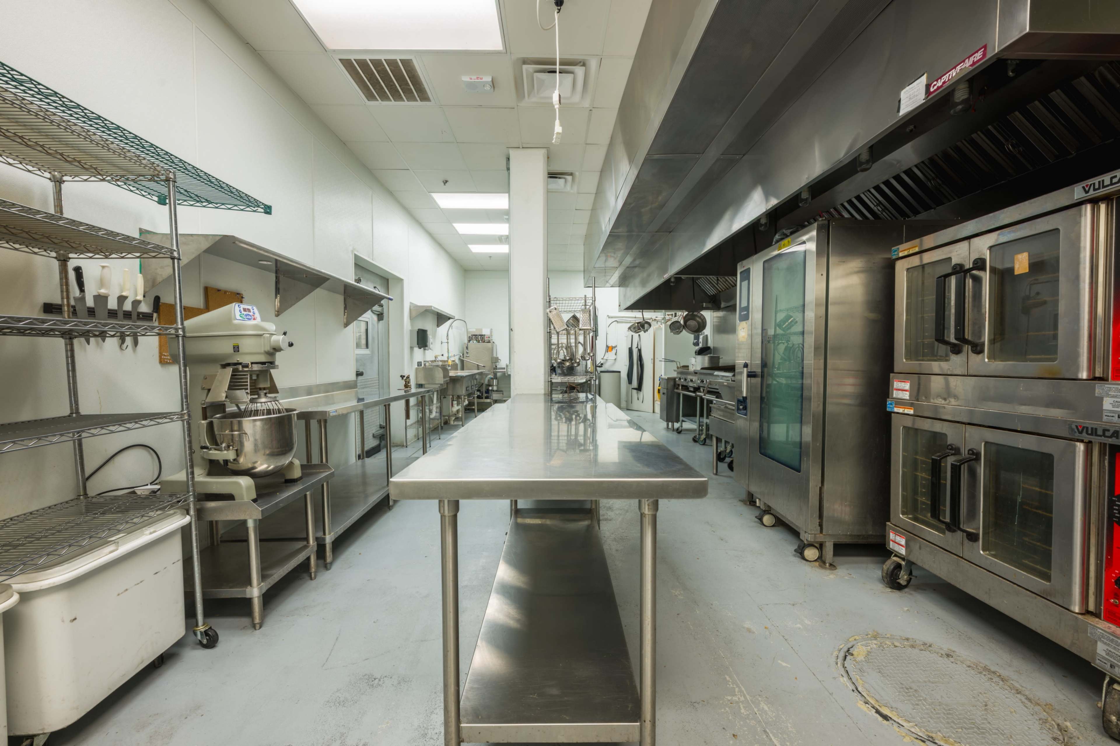 Urban Industrial Loft + Full Commercial Kitchen in Old East Dallas Image in Old East Dallas, Dallas, TX