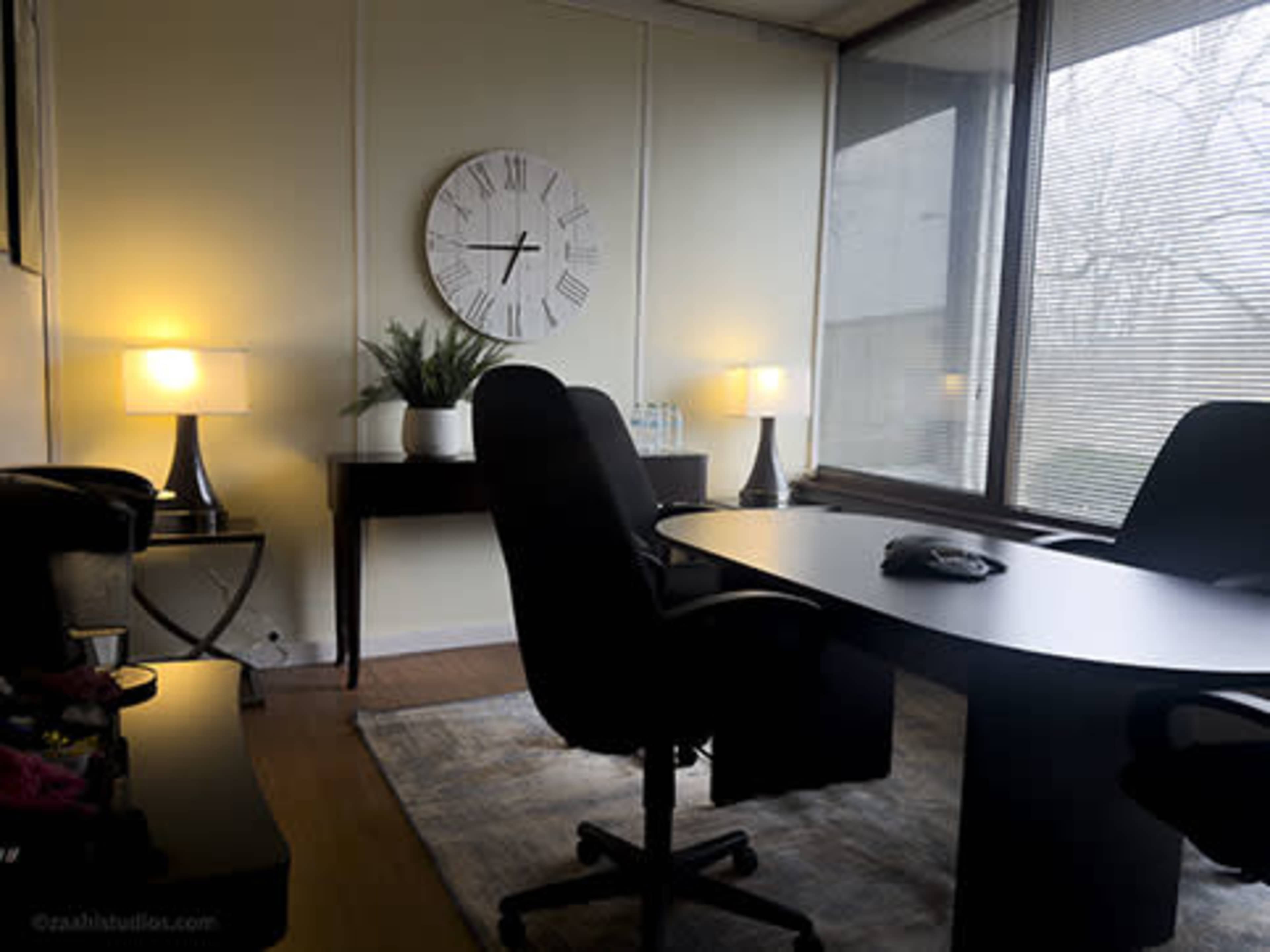 Downtown Meeting Room - Zaahi Studios Image in Near Eastside, Indianapolis, IN