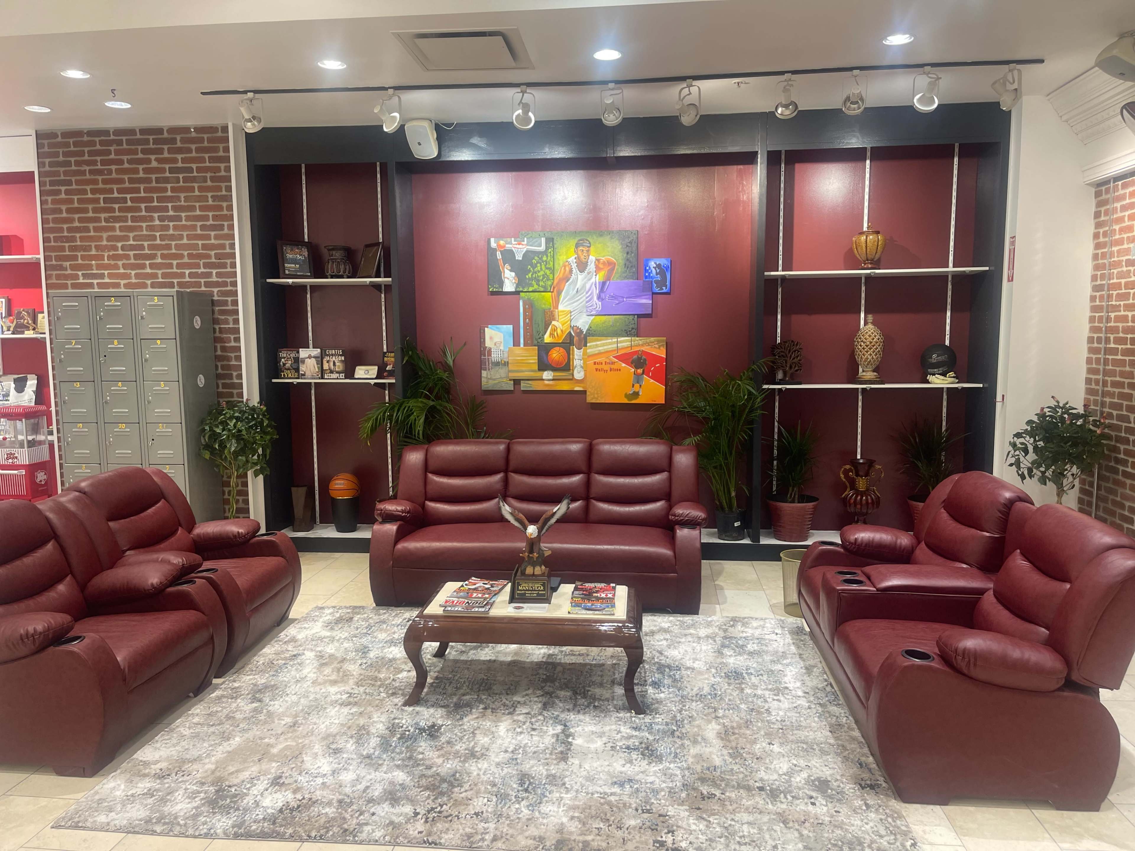 The Ultimate Content Center Image in Woodbridge, Woodbridge, NJ