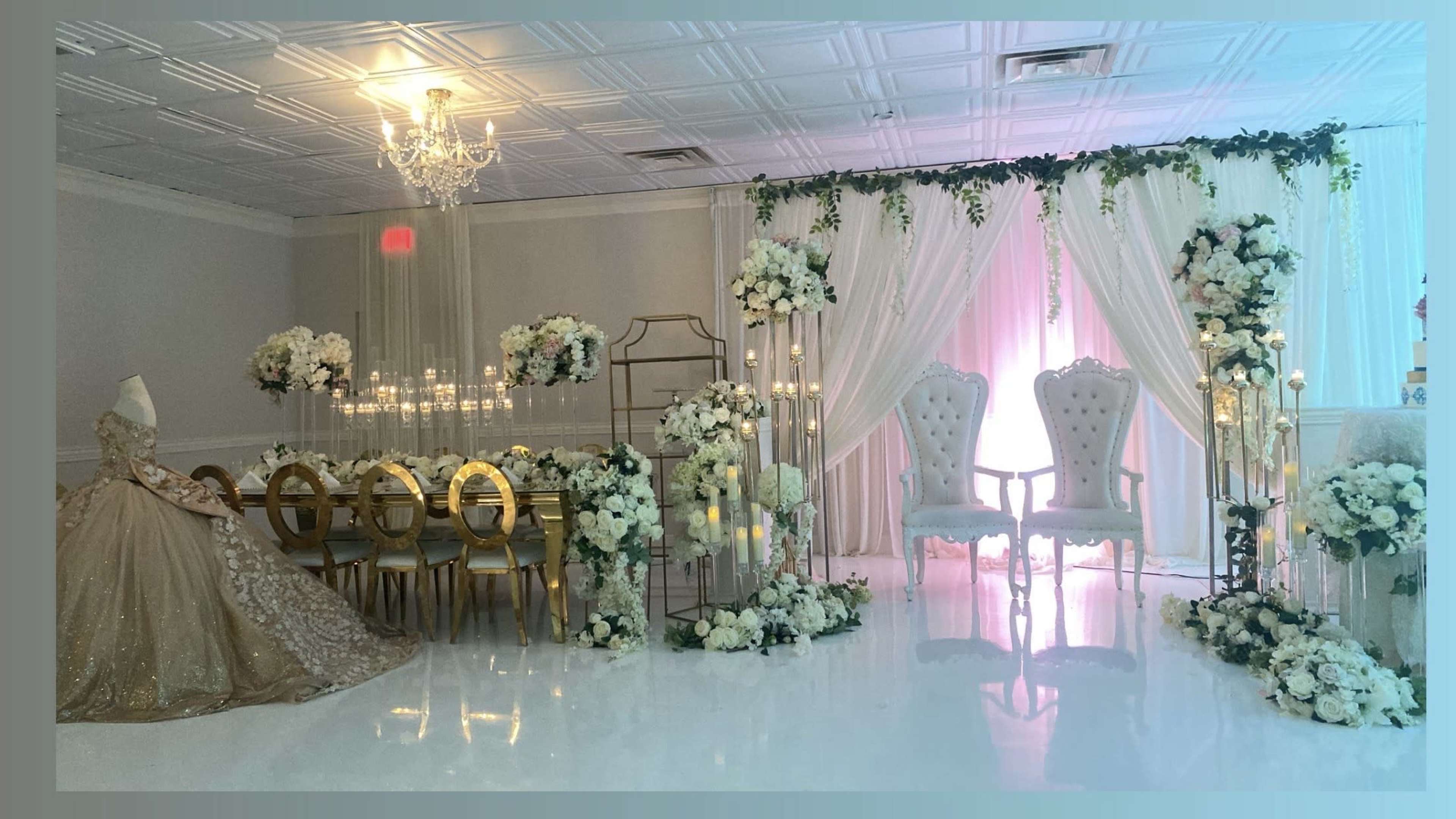 ELEGANT WHITE CANVAS, ADORNED WHITE CEILINGS, CHANDELIERS, BAR AREA,  GRAND ENTRANCE, LARGE DANCE FLOOR Image in Houston, HOUSTON, TX