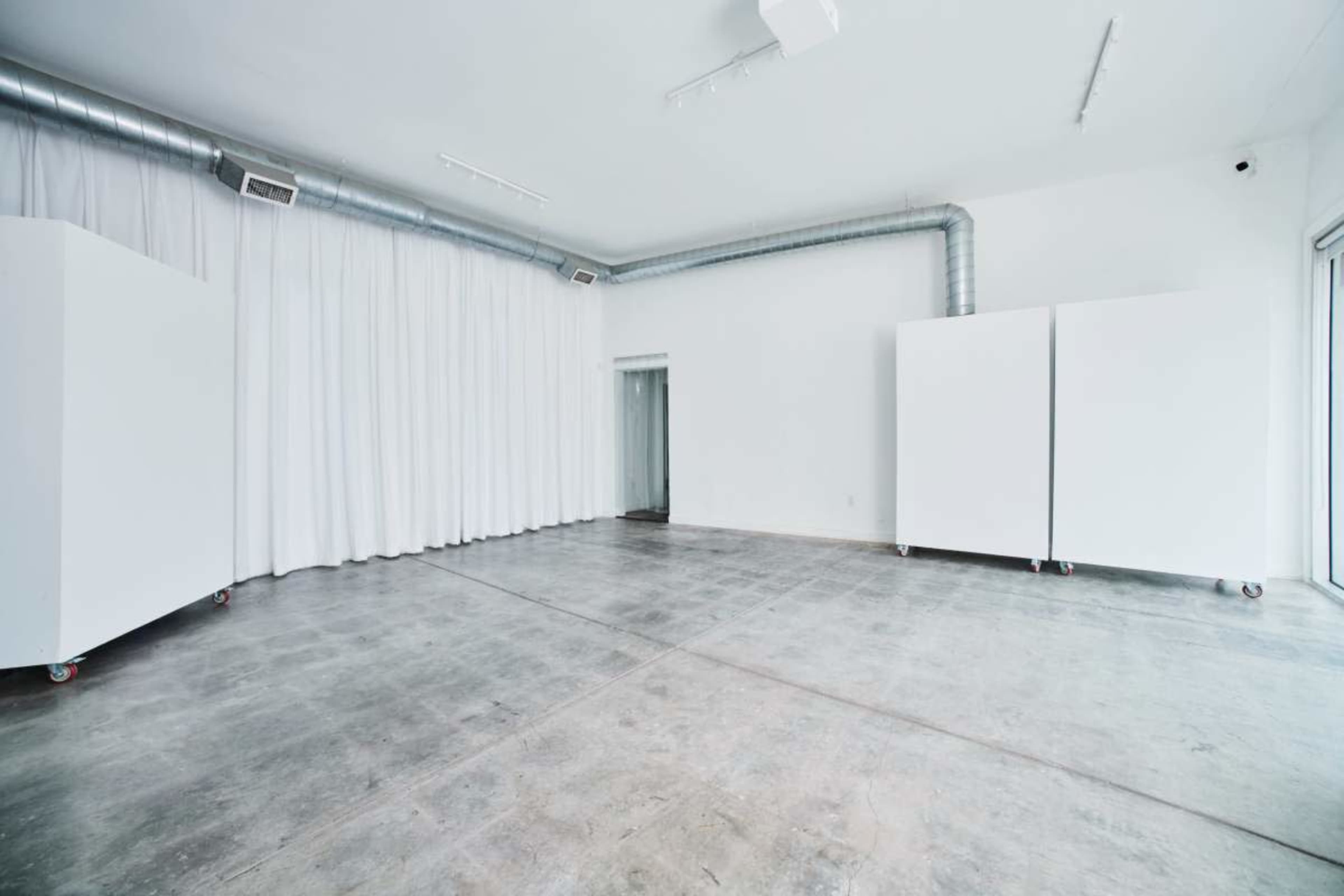 Chinatown Gallery Space Image in Central LA, los angeles, CA