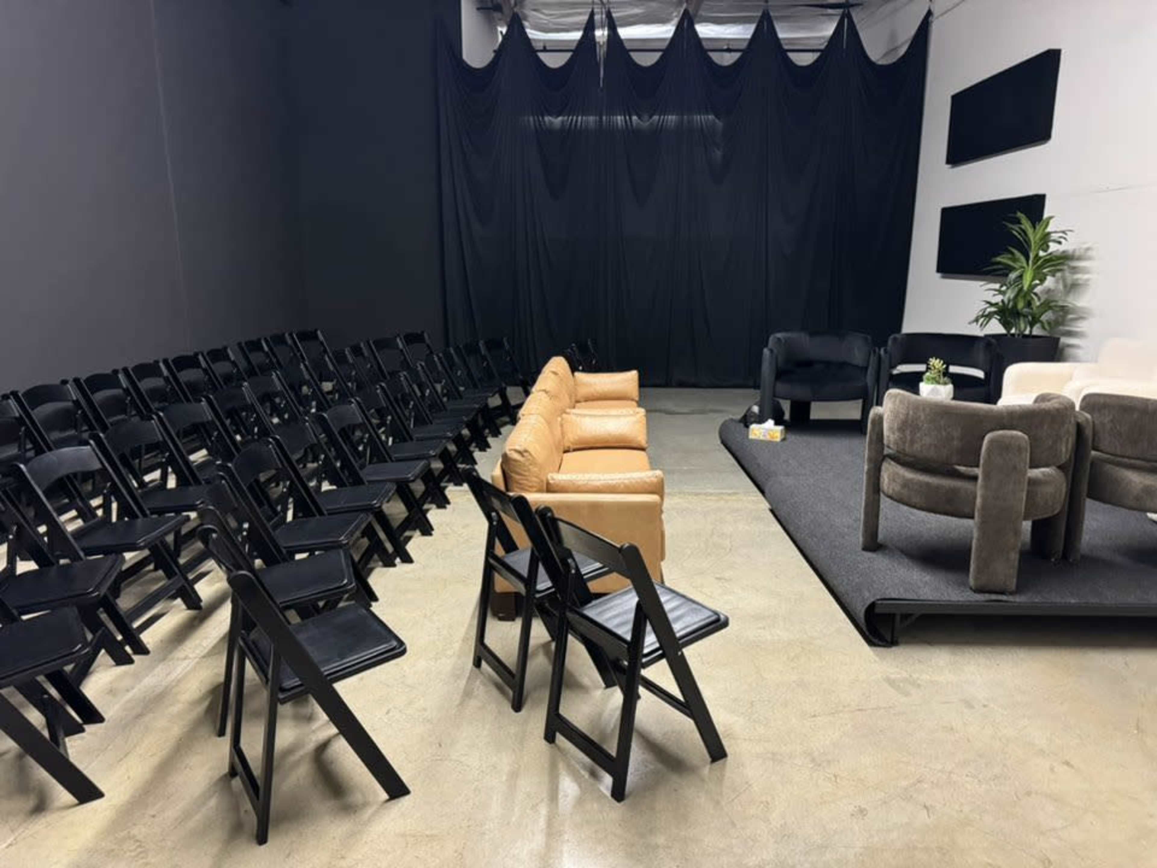Versatile  Studio Space for Events, Photography, & Podcasts Image in Rancho Cucamonga, Rancho Cucamonga, CA