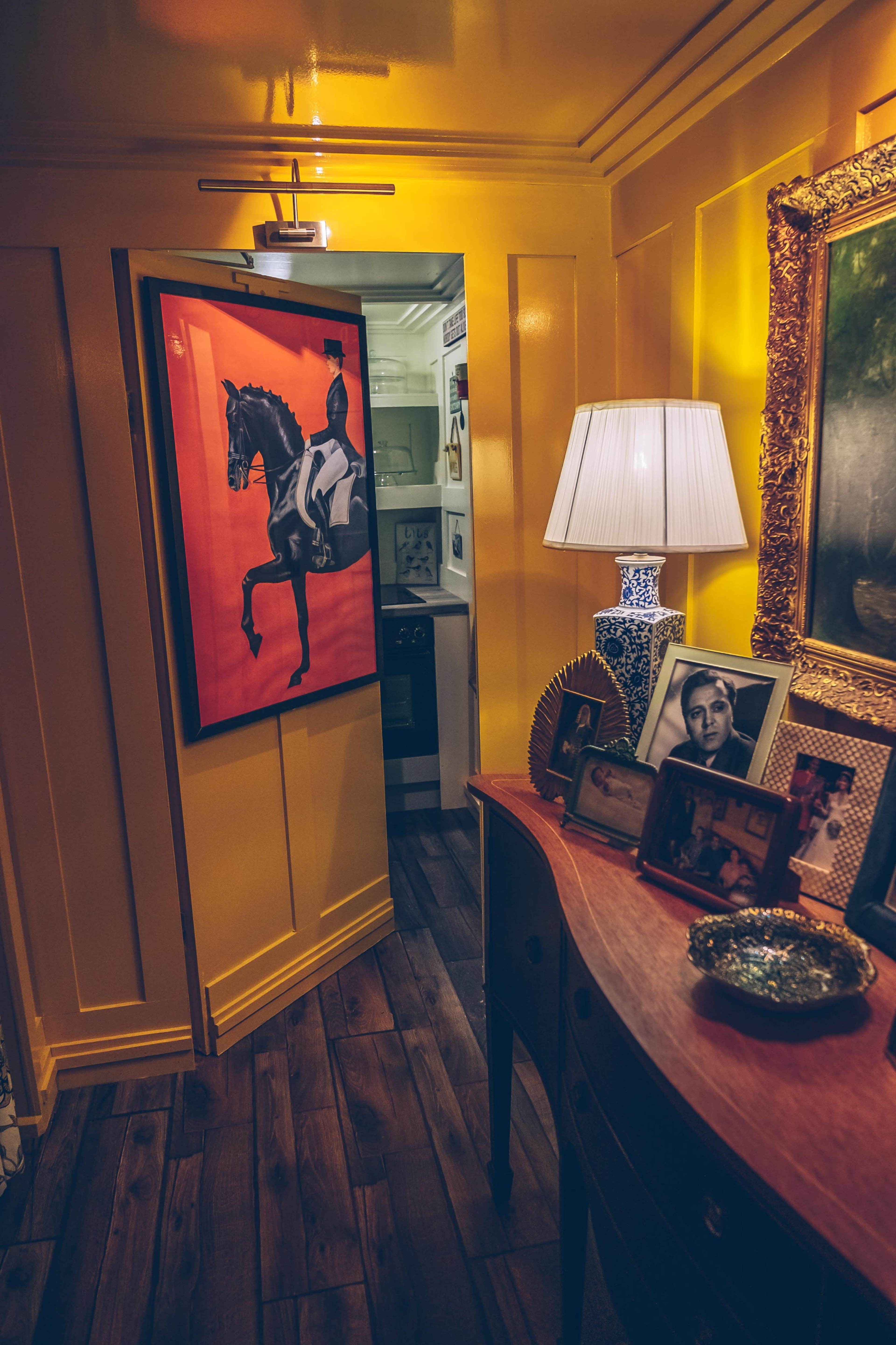 Sheddington Manor -  2 Bedroom  Guest House & Cinema Image in Ardoyne, Belfast, NIR
